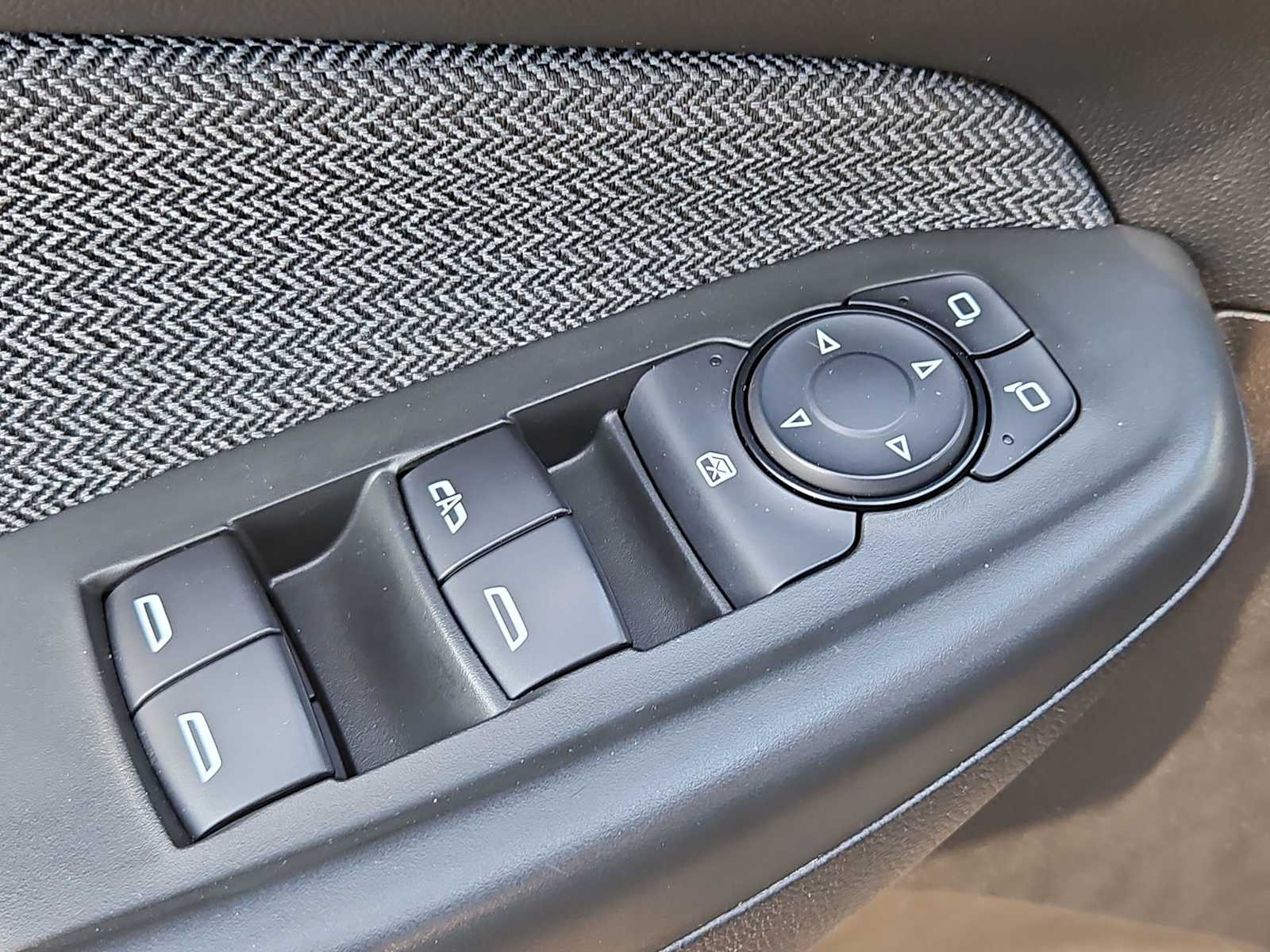 Thumbnail: 2021 Chevrolet TrailBlazer - 18