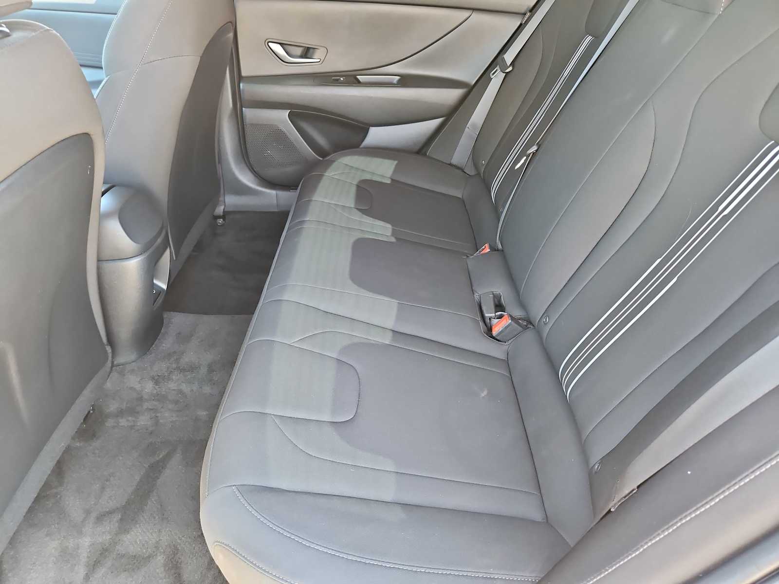 Thumbnail: 2024 Hyundai Elantra - 18