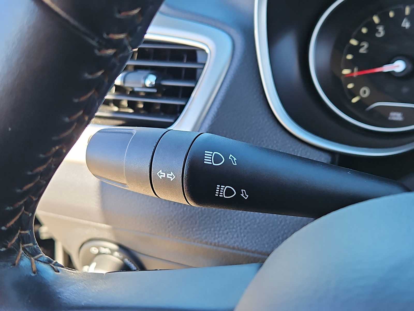 Thumbnail: 2018 Jeep Compass - 27