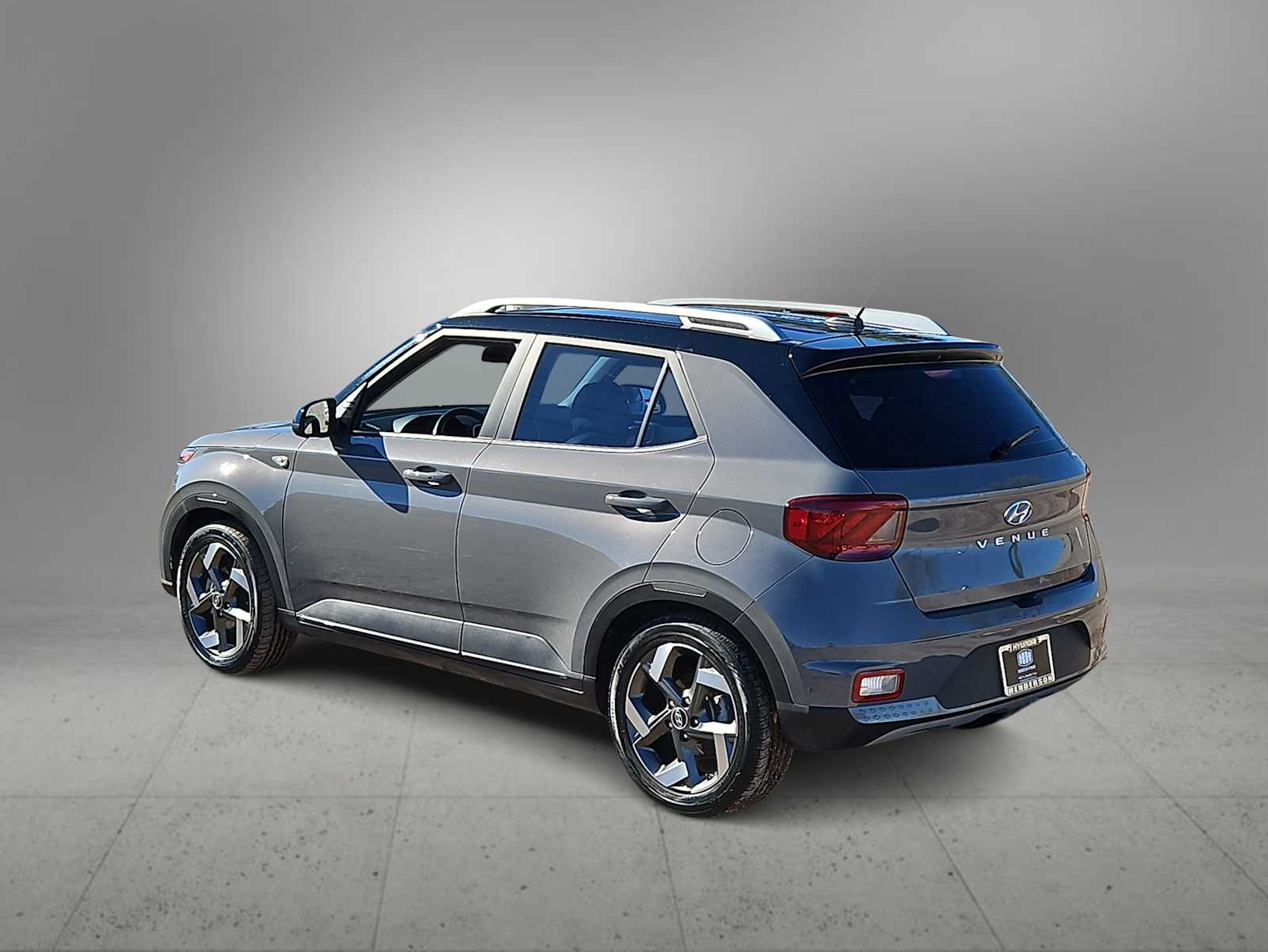 Thumbnail: 2023 Hyundai Venue - 6