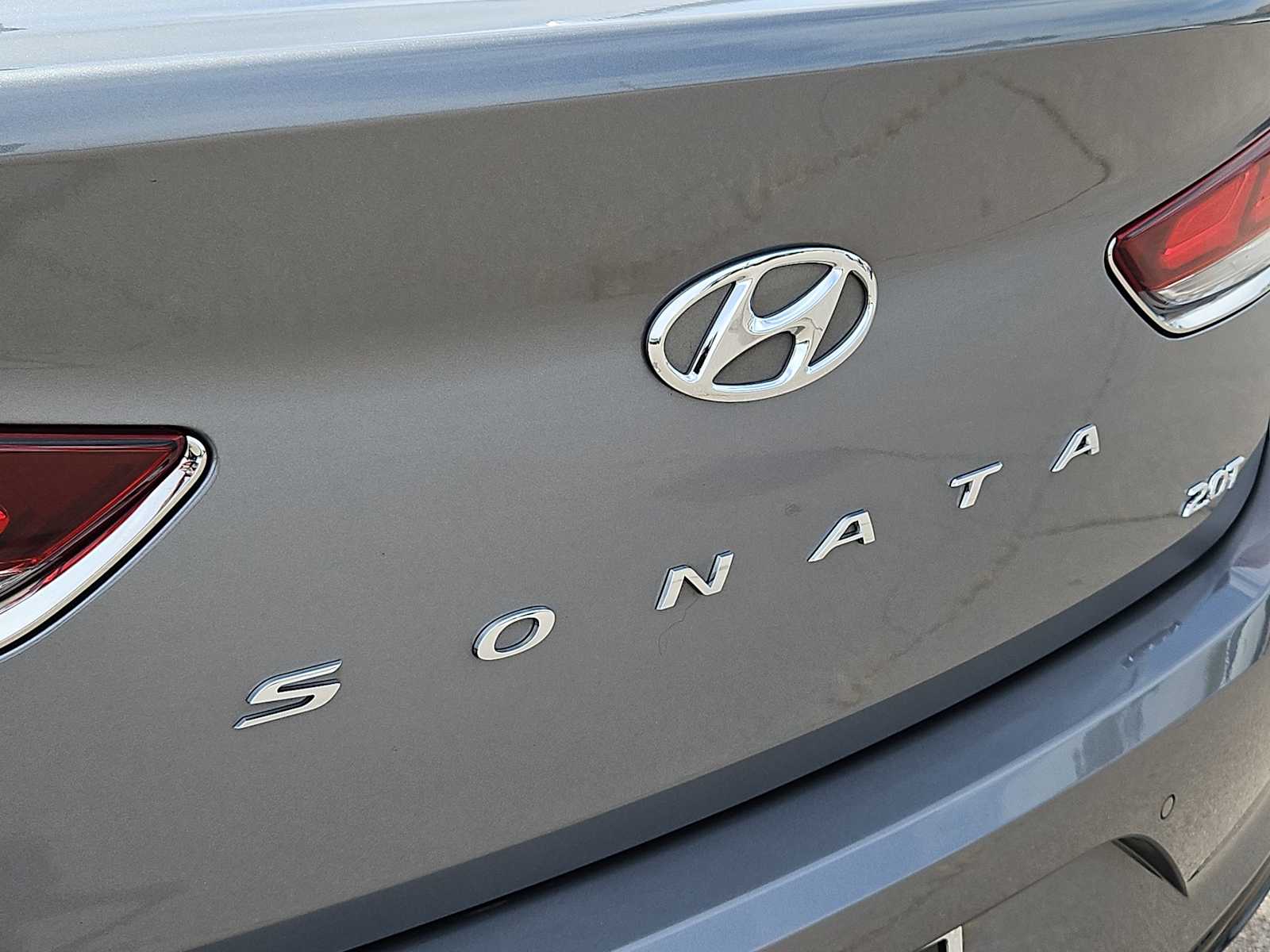 Thumbnail: 2018 Hyundai Sonata - 12