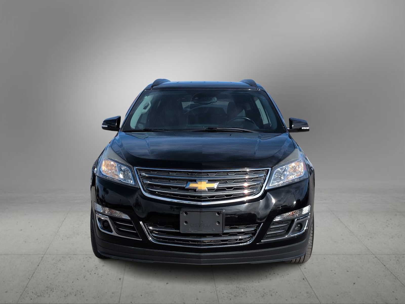 Thumbnail: 2017 Chevrolet Traverse - 3