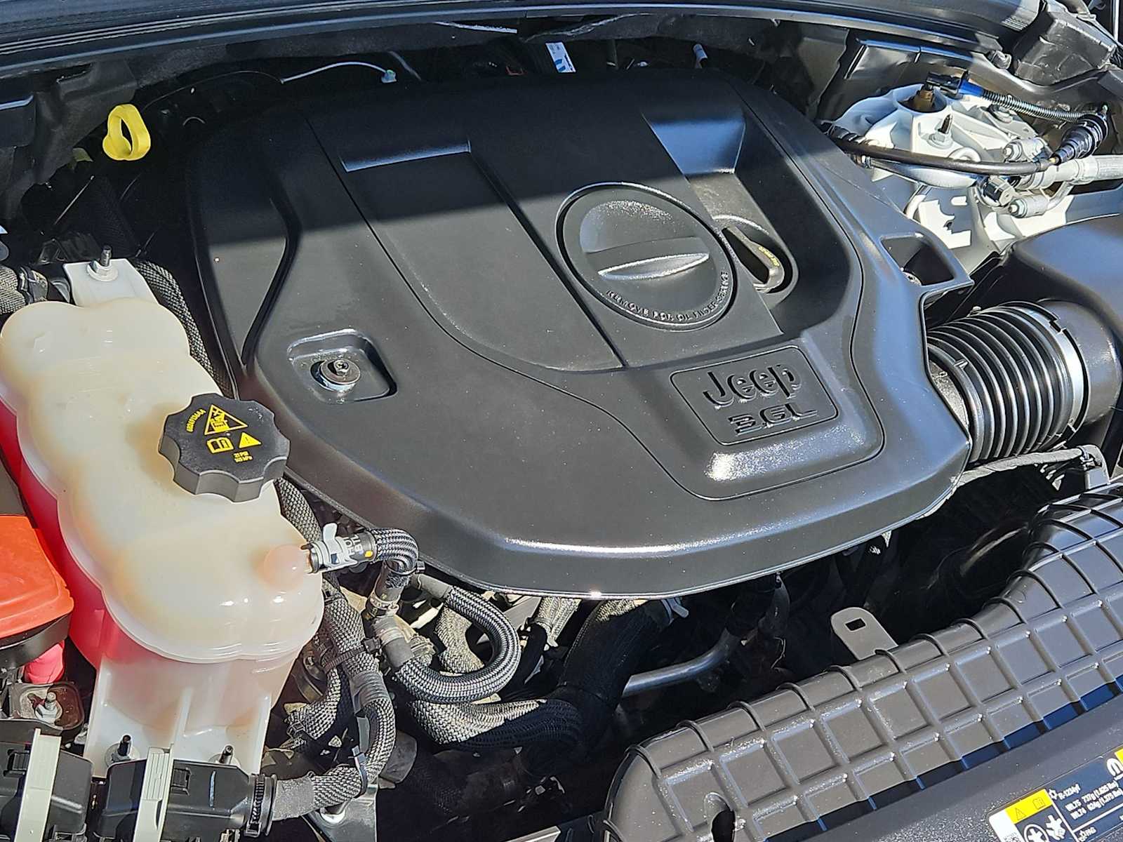 Thumbnail: 2022 Jeep Grand Cherokee - 15