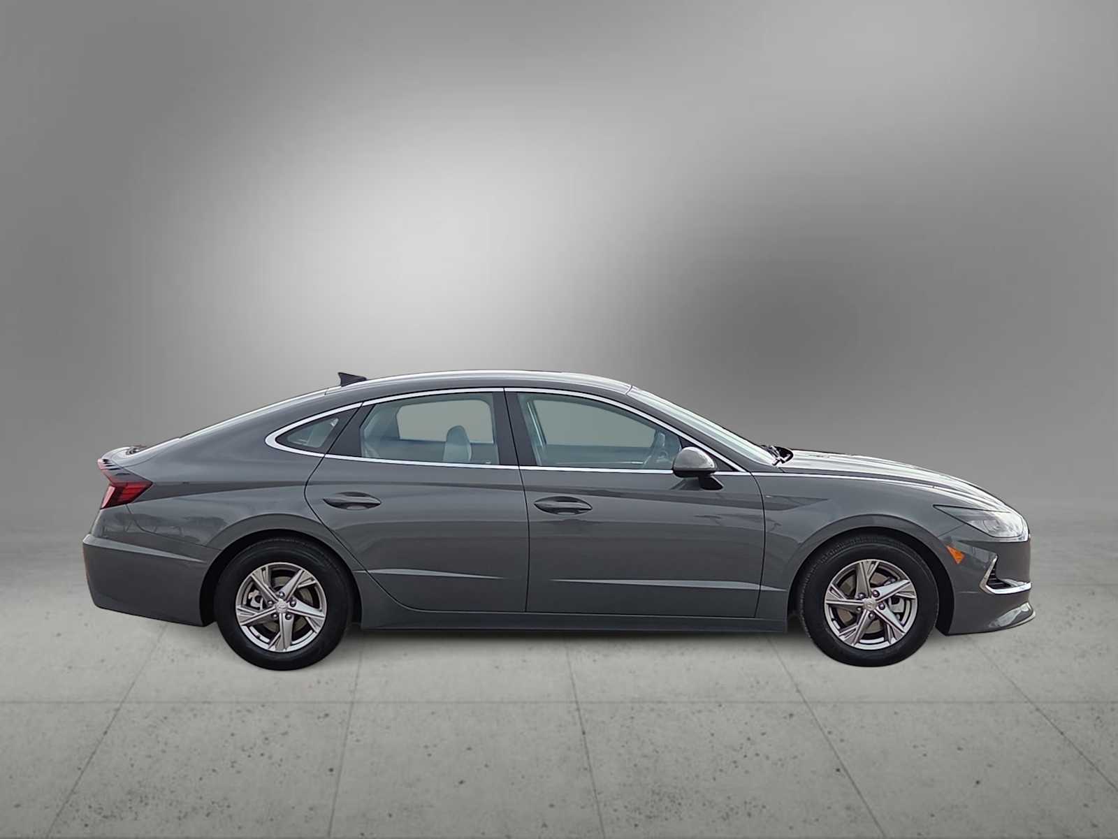 Thumbnail: 2021 Hyundai Sonata - 9