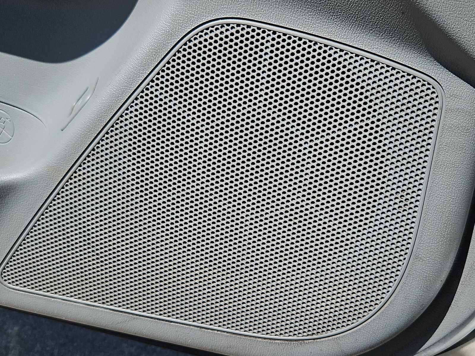 Thumbnail: 2010 Hyundai Elantra - 26