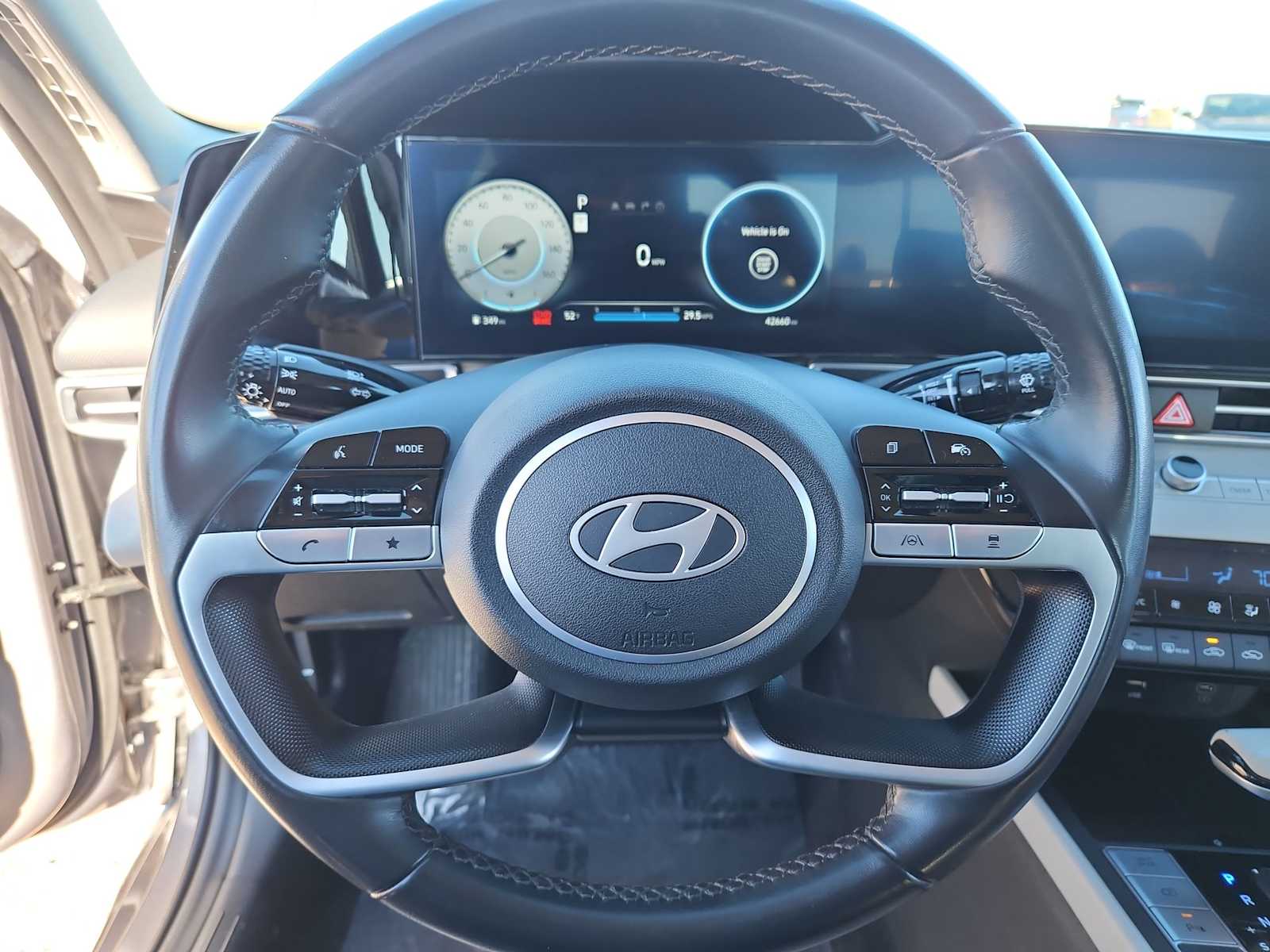 Thumbnail: 2024 Hyundai Elantra - 22