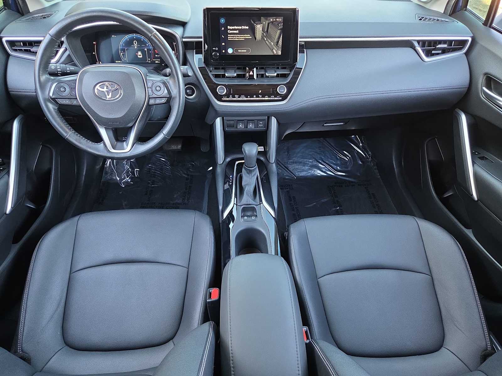 Thumbnail: 2023 Toyota Corolla Cross - 16