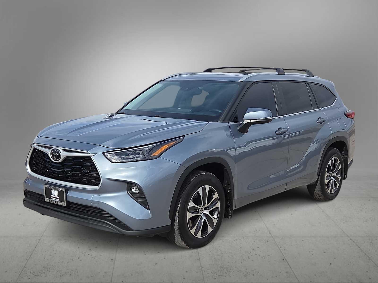 Thumbnail: 2023 Toyota Highlander - 4