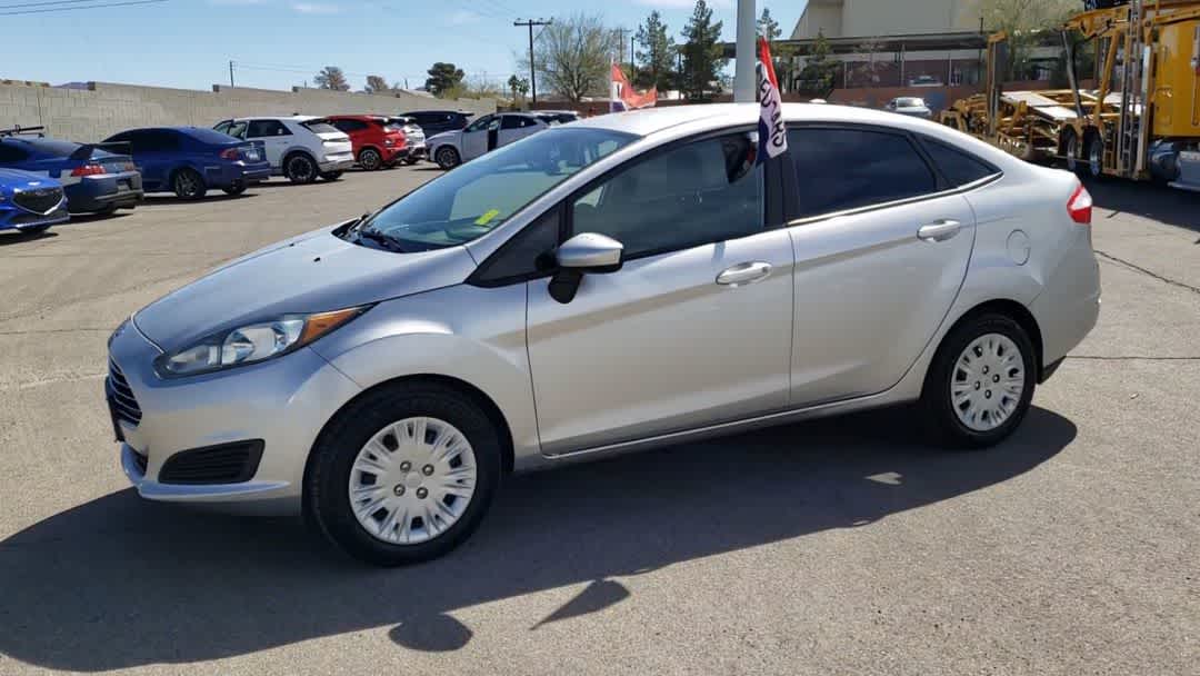 Thumbnail: 2016 Ford Fiesta - 4