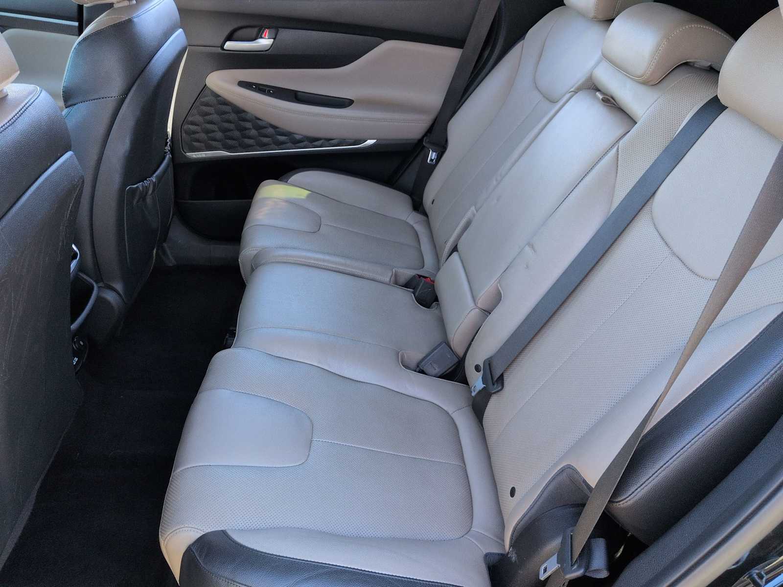 Thumbnail: 2019 Hyundai Santa Fe - 20