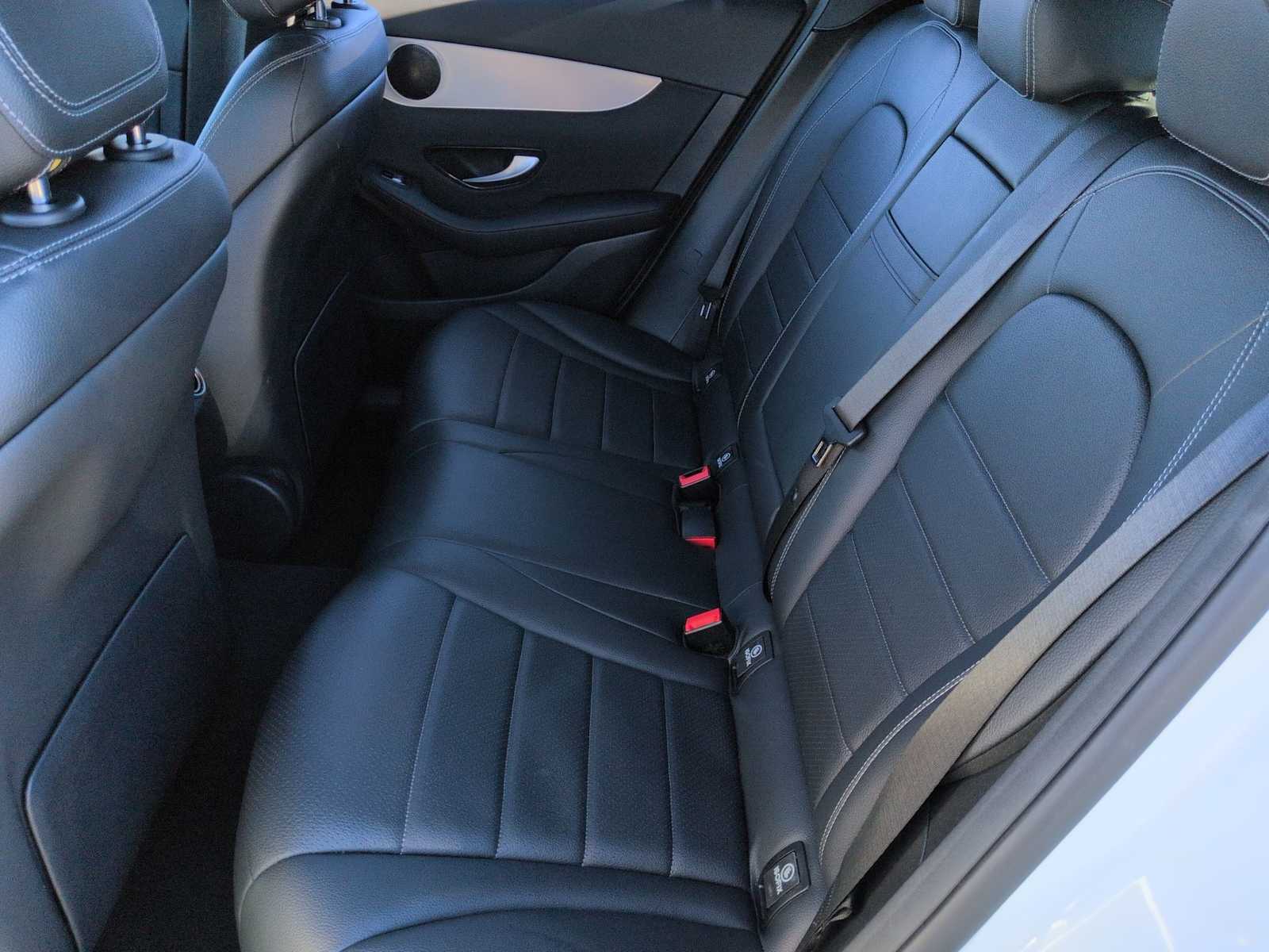 Thumbnail: 2022 Mercedes-Benz GLC - 20