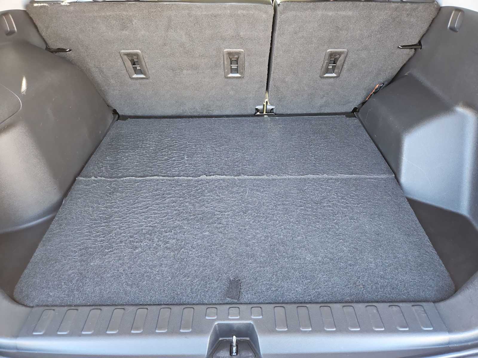 Thumbnail: 2022 GMC Terrain - 34