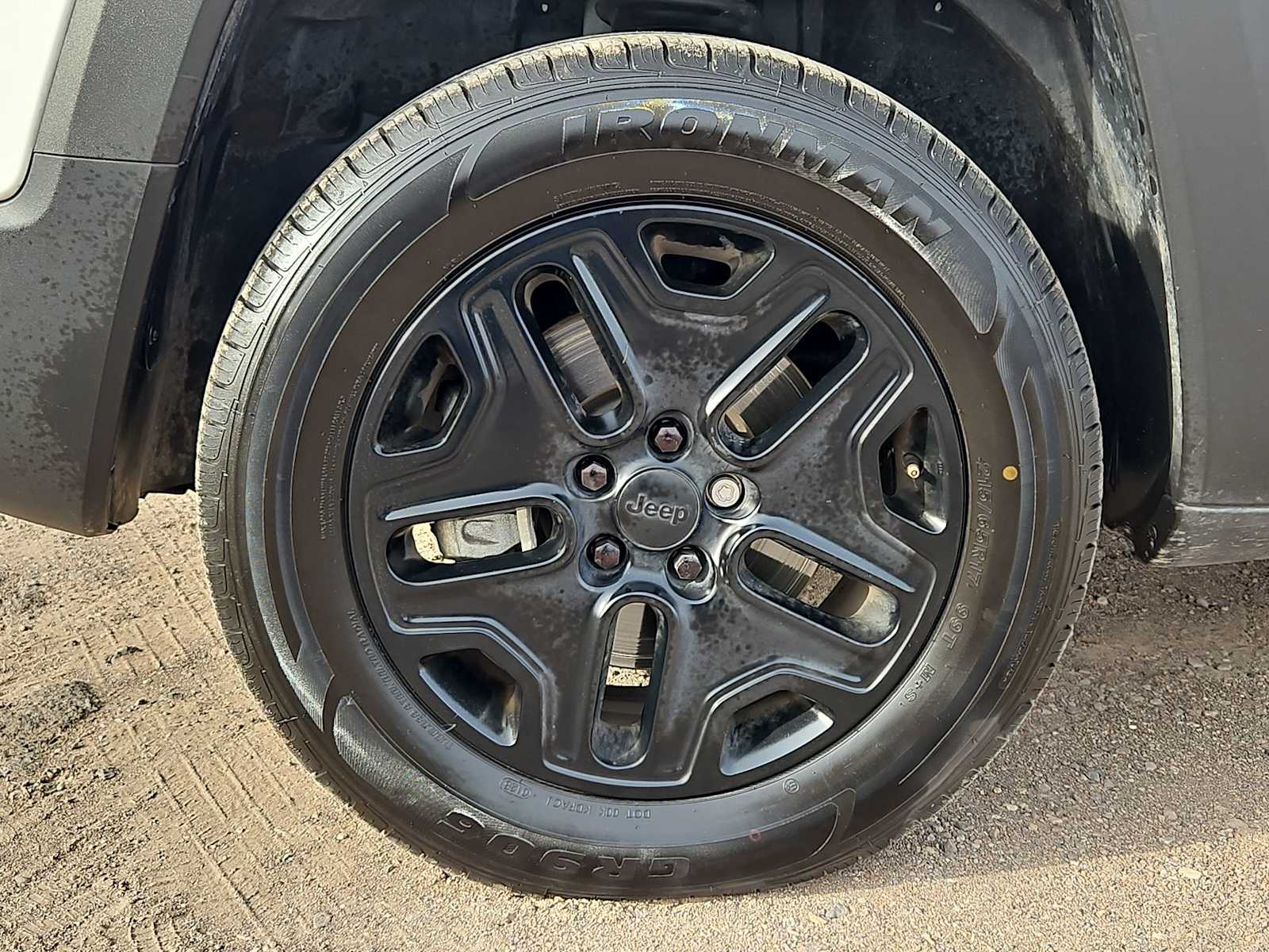 Thumbnail: 2018 Jeep Renegade - 13