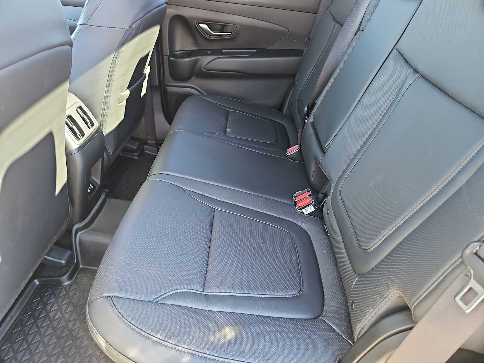 Thumbnail: 2025 Hyundai Santa Cruz - 20