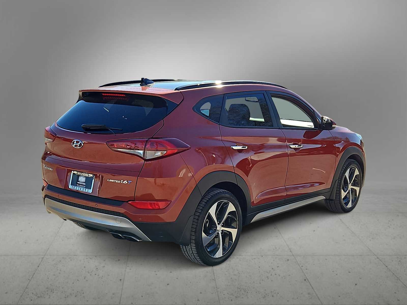 Thumbnail: 2017 Hyundai Tucson - 8