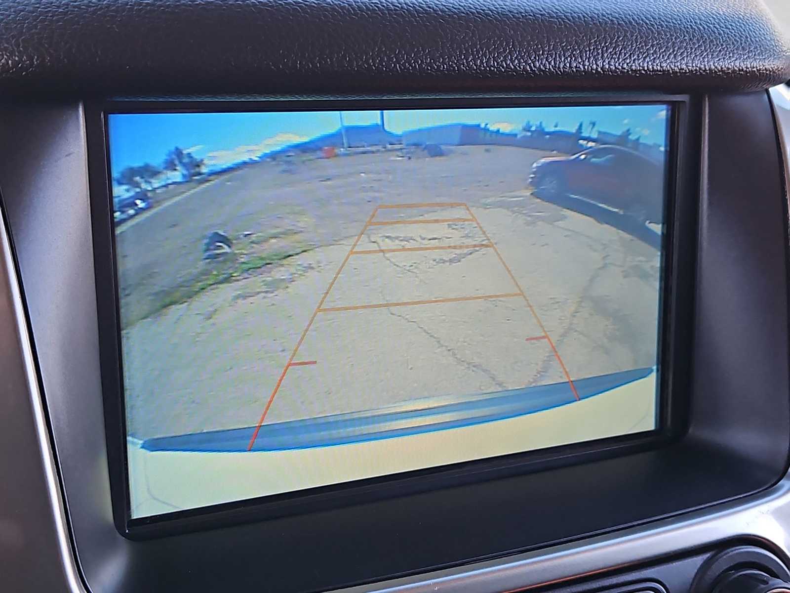 Thumbnail: 2019 Chevrolet Tahoe - 30