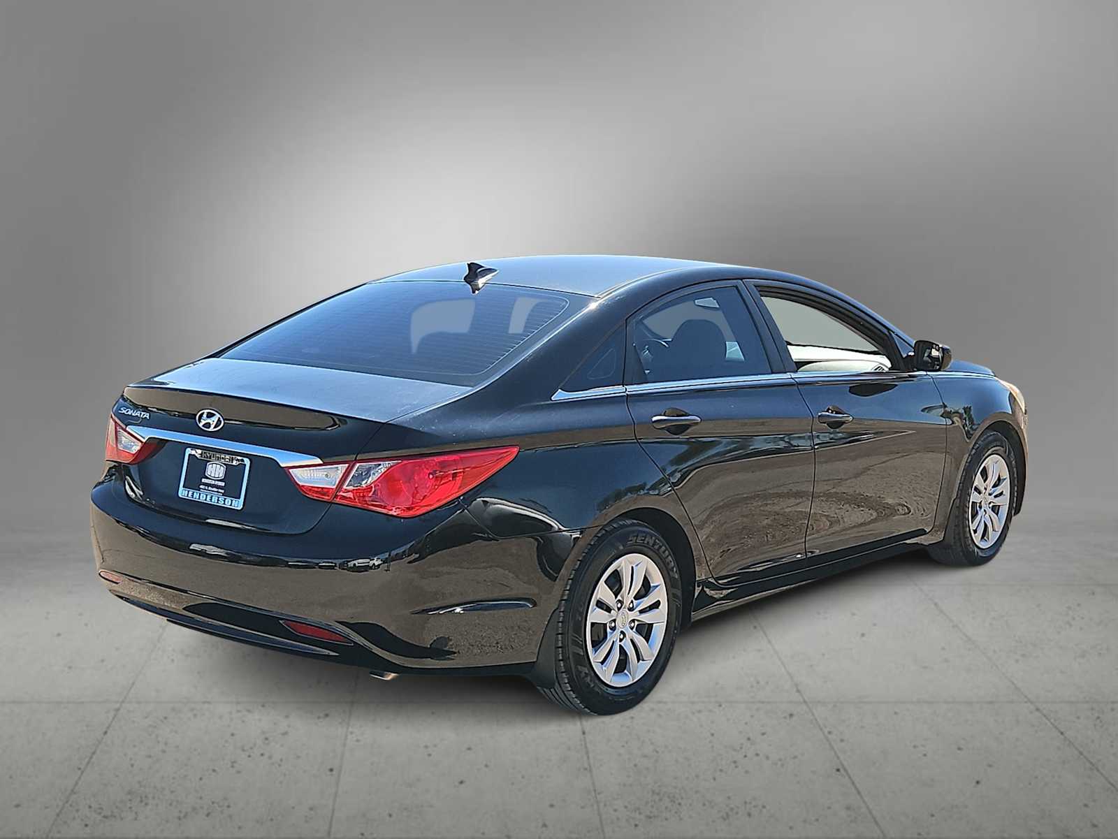 Thumbnail: 2012 Hyundai Sonata - 8