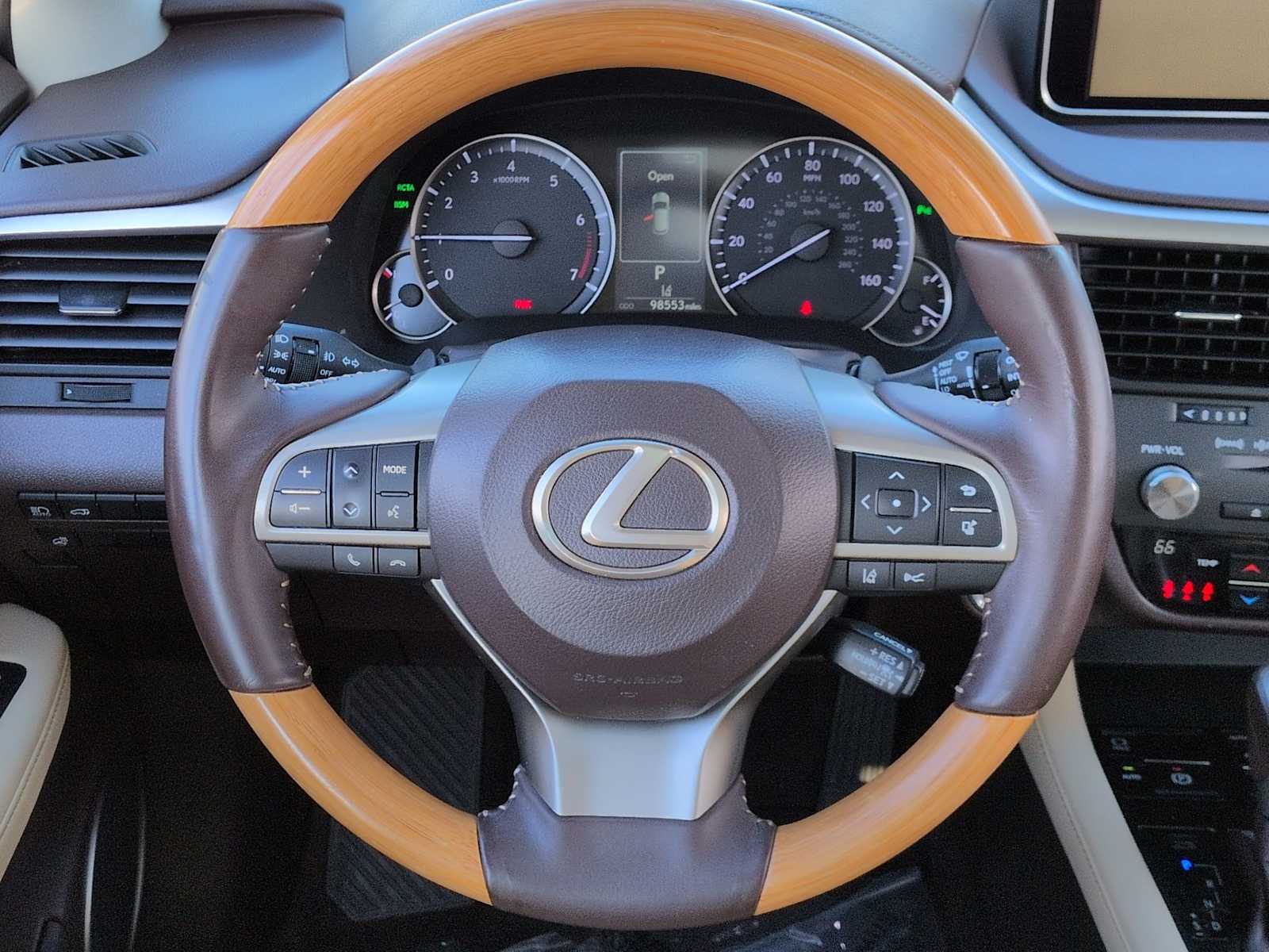 Thumbnail: 2017 Lexus RX - 24