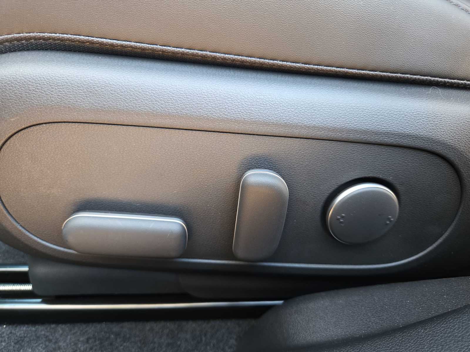 Thumbnail: 2026 Hyundai Ioniq 5 - 18