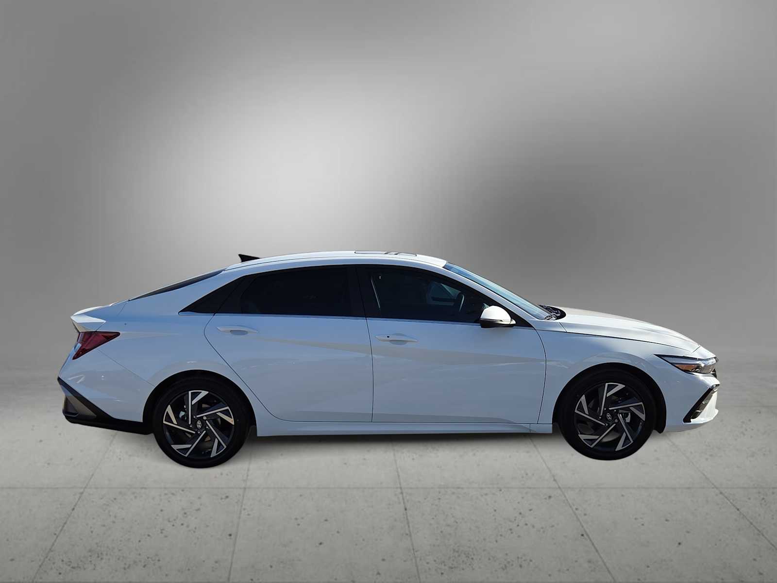 Thumbnail: 2026 Hyundai Elantra - 9