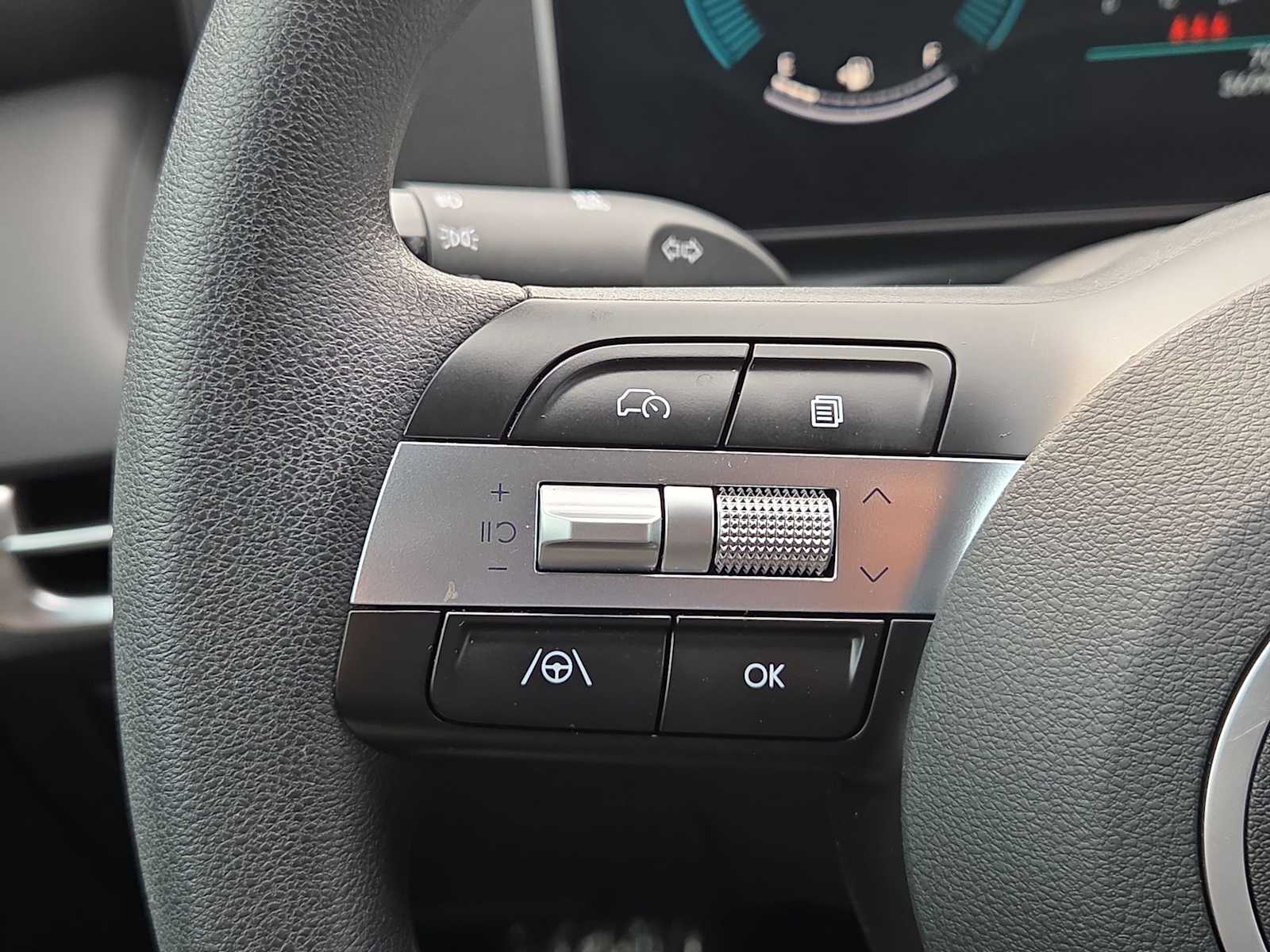 Thumbnail: 2025 Hyundai Santa Cruz - 24