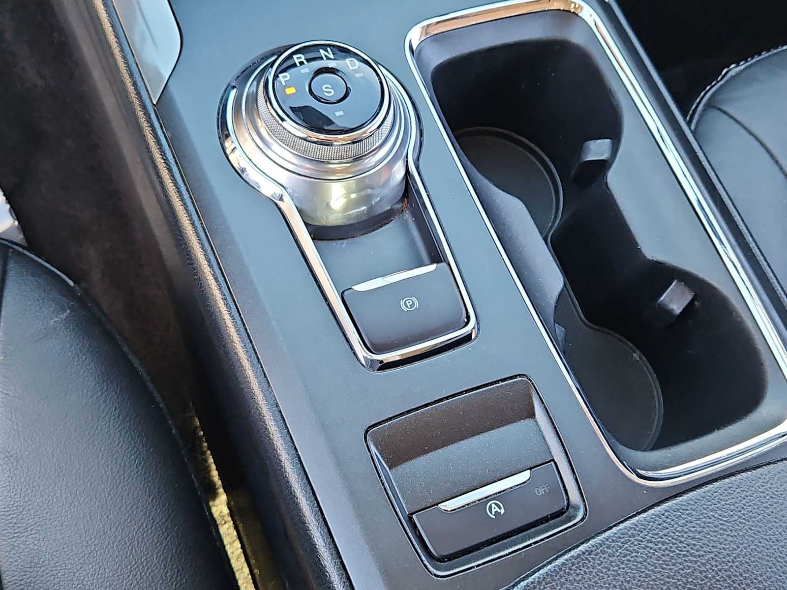 Thumbnail: 2017 Ford Fusion - 33