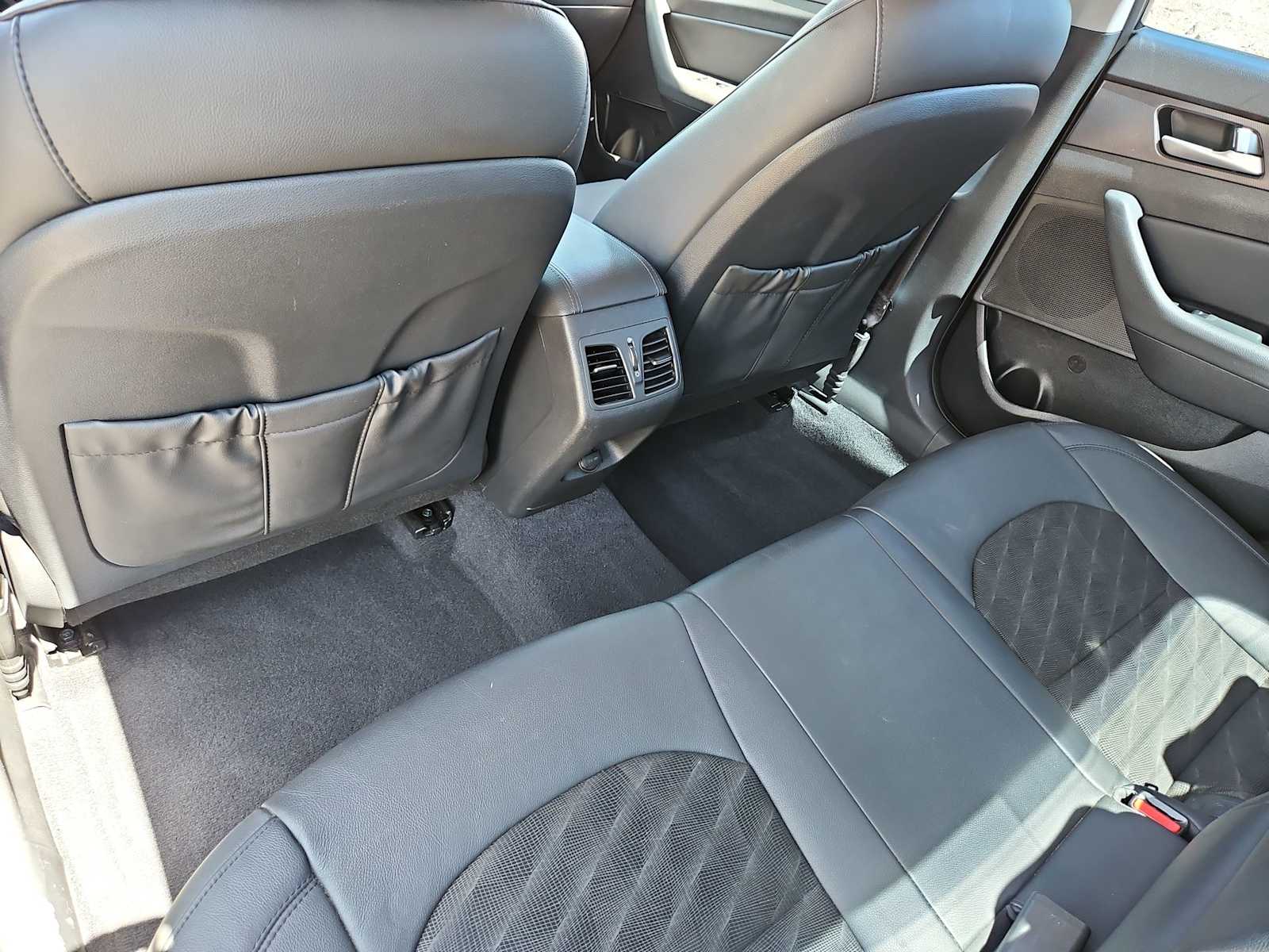 Thumbnail: 2016 Hyundai Sonata - 18
