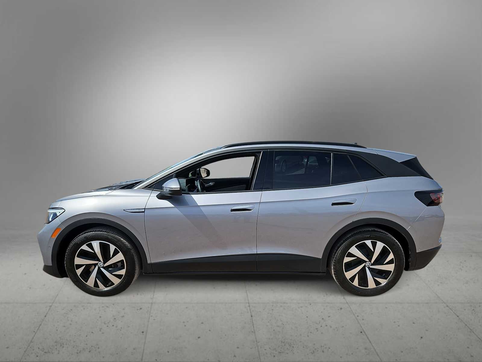 Thumbnail: 2023 Volkswagen ID.4 - 5