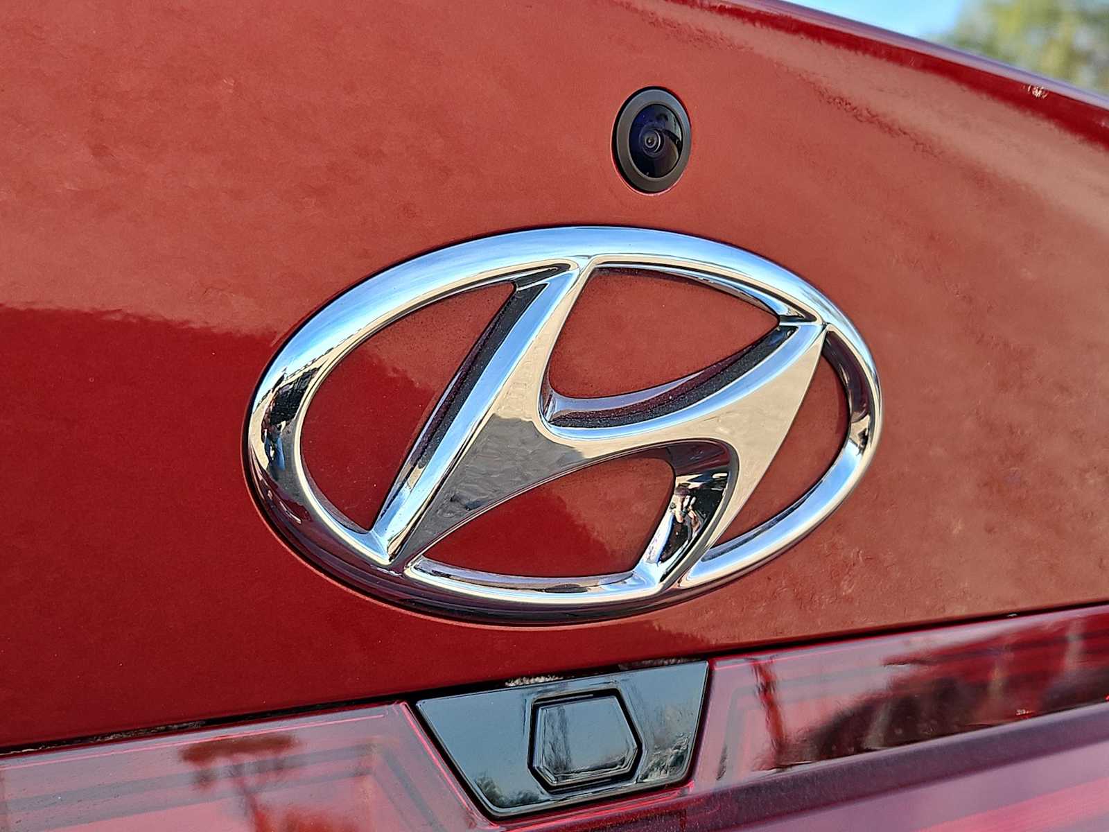 Thumbnail: 2023 Hyundai Elantra - 11