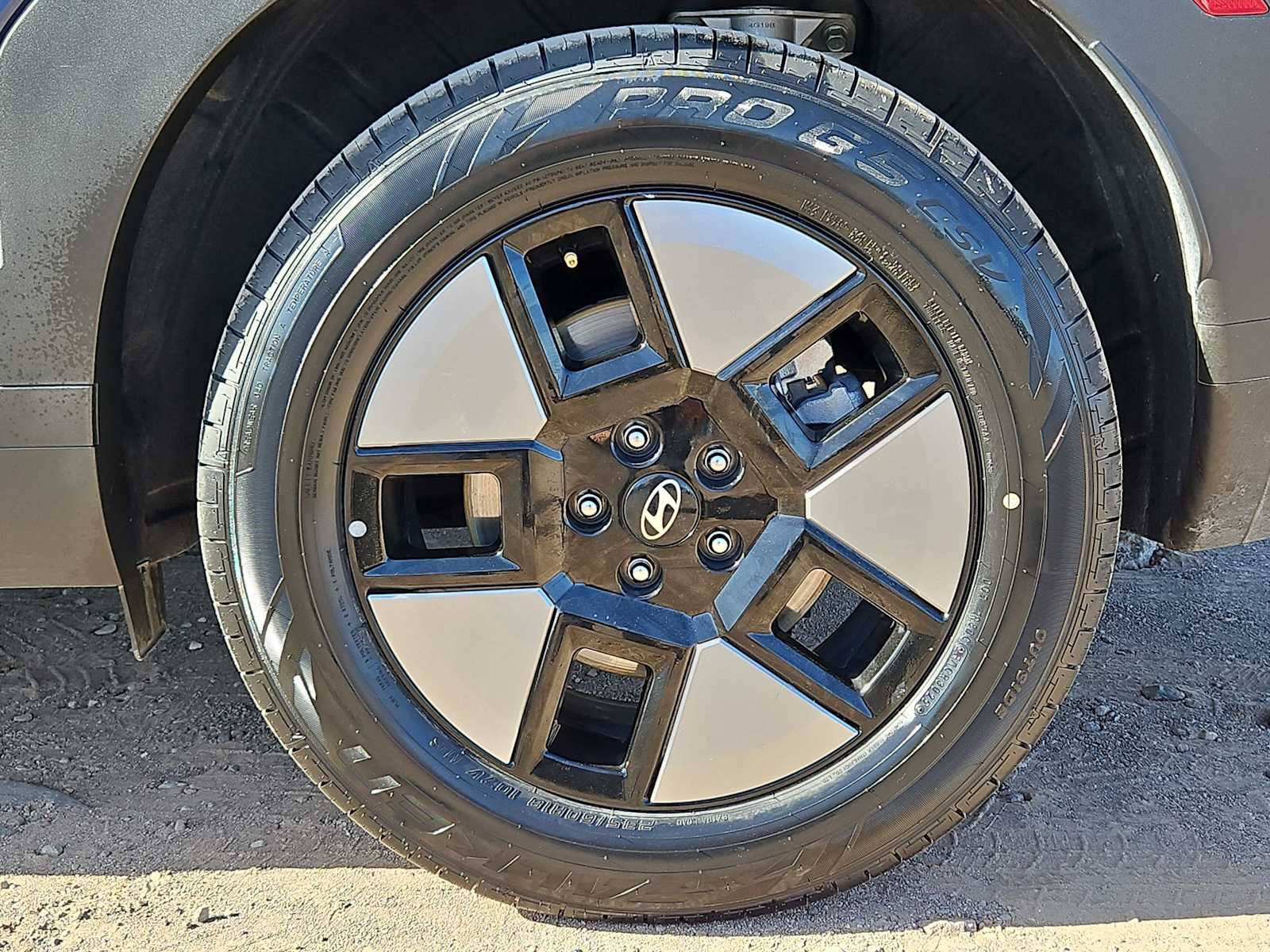 Thumbnail: 2025 Hyundai Santa Fe - 13