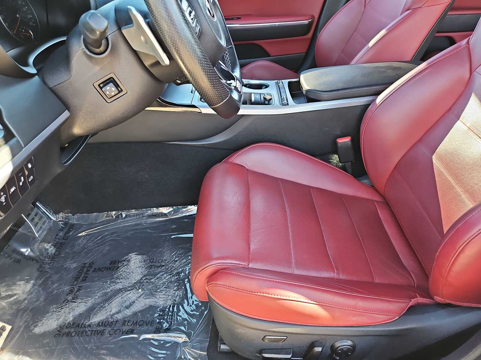 Thumbnail: 2019 Kia Stinger - 16