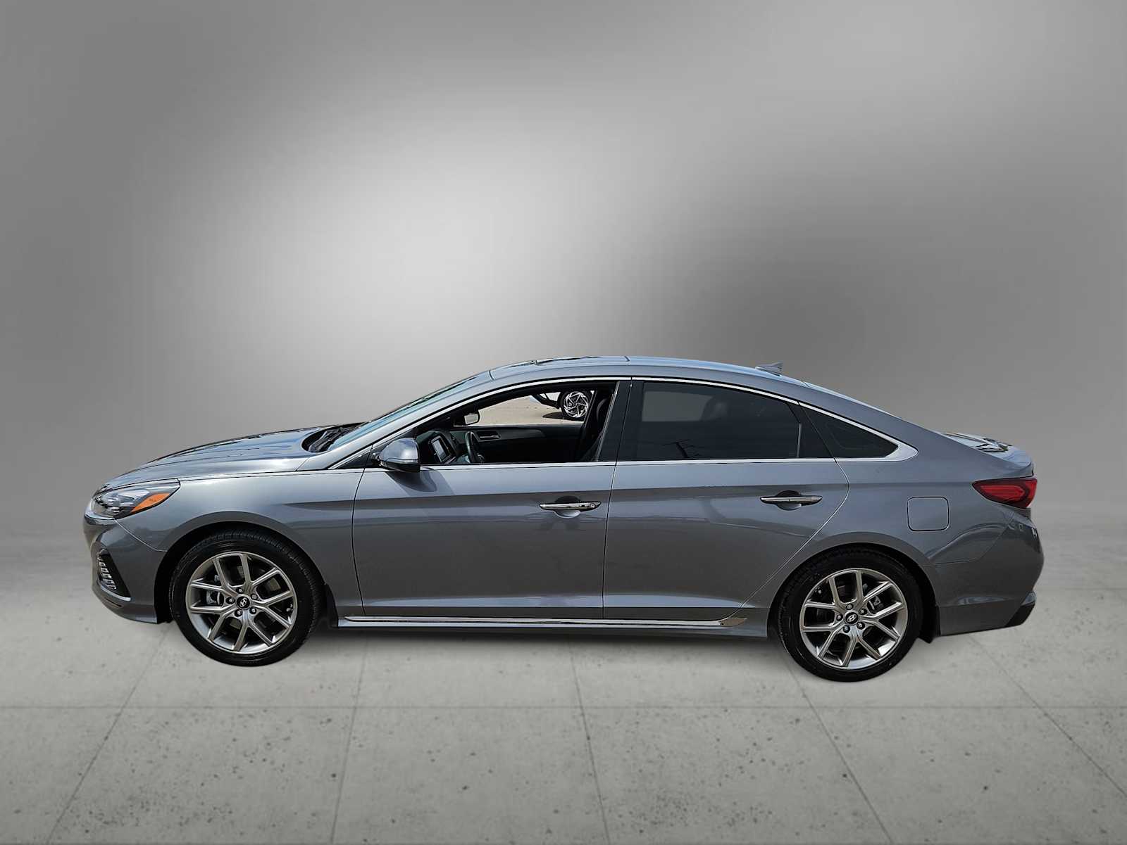 Thumbnail: 2018 Hyundai Sonata - 5