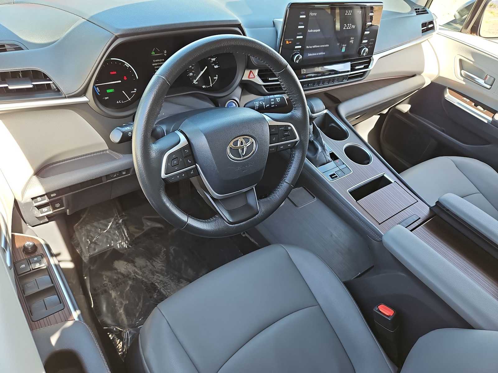 Thumbnail: 2023 Toyota Sienna - 10