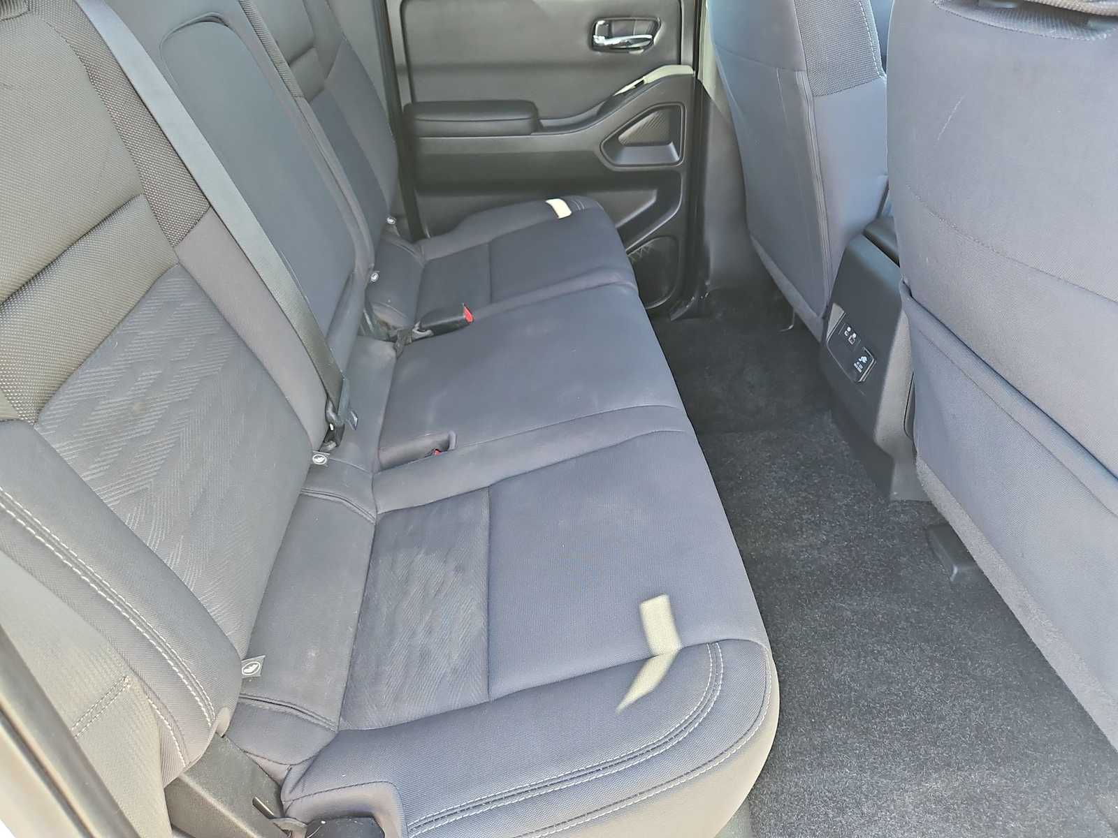 Thumbnail: 2024 Nissan Frontier - 21