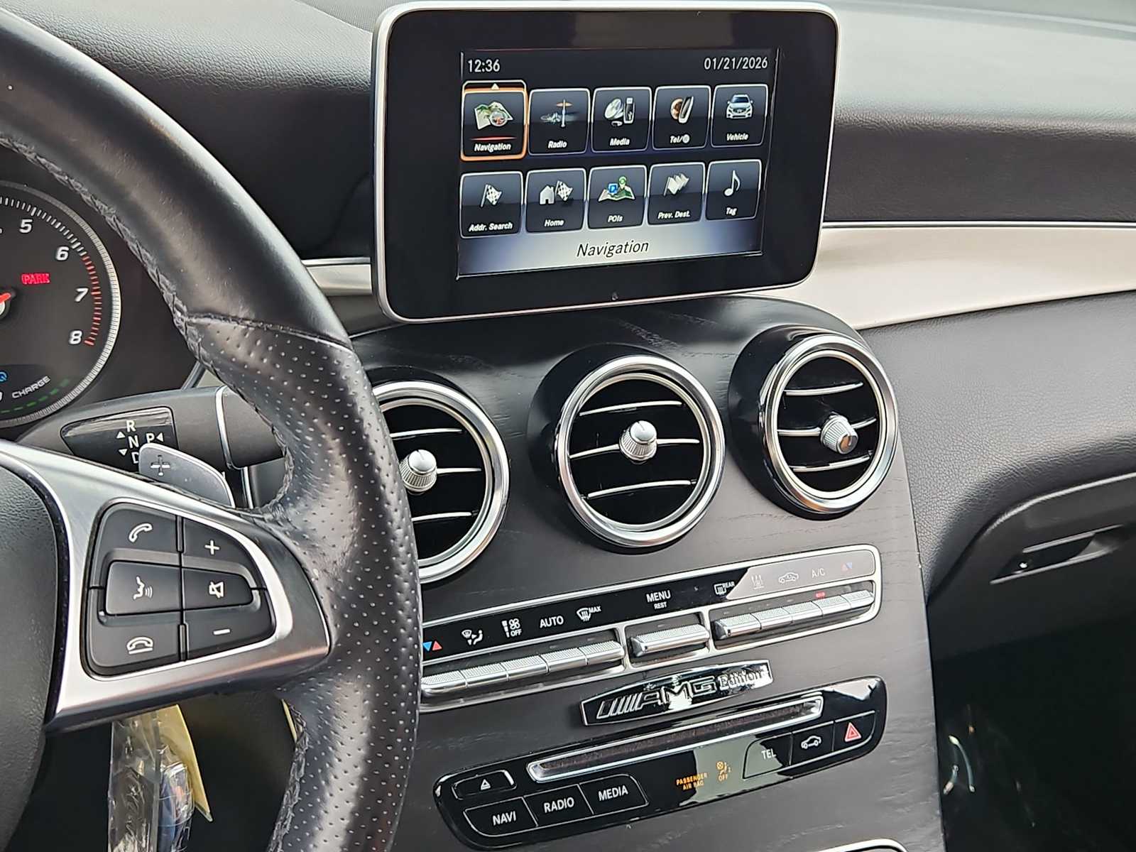 Thumbnail: 2019 Mercedes-Benz GLC - 27