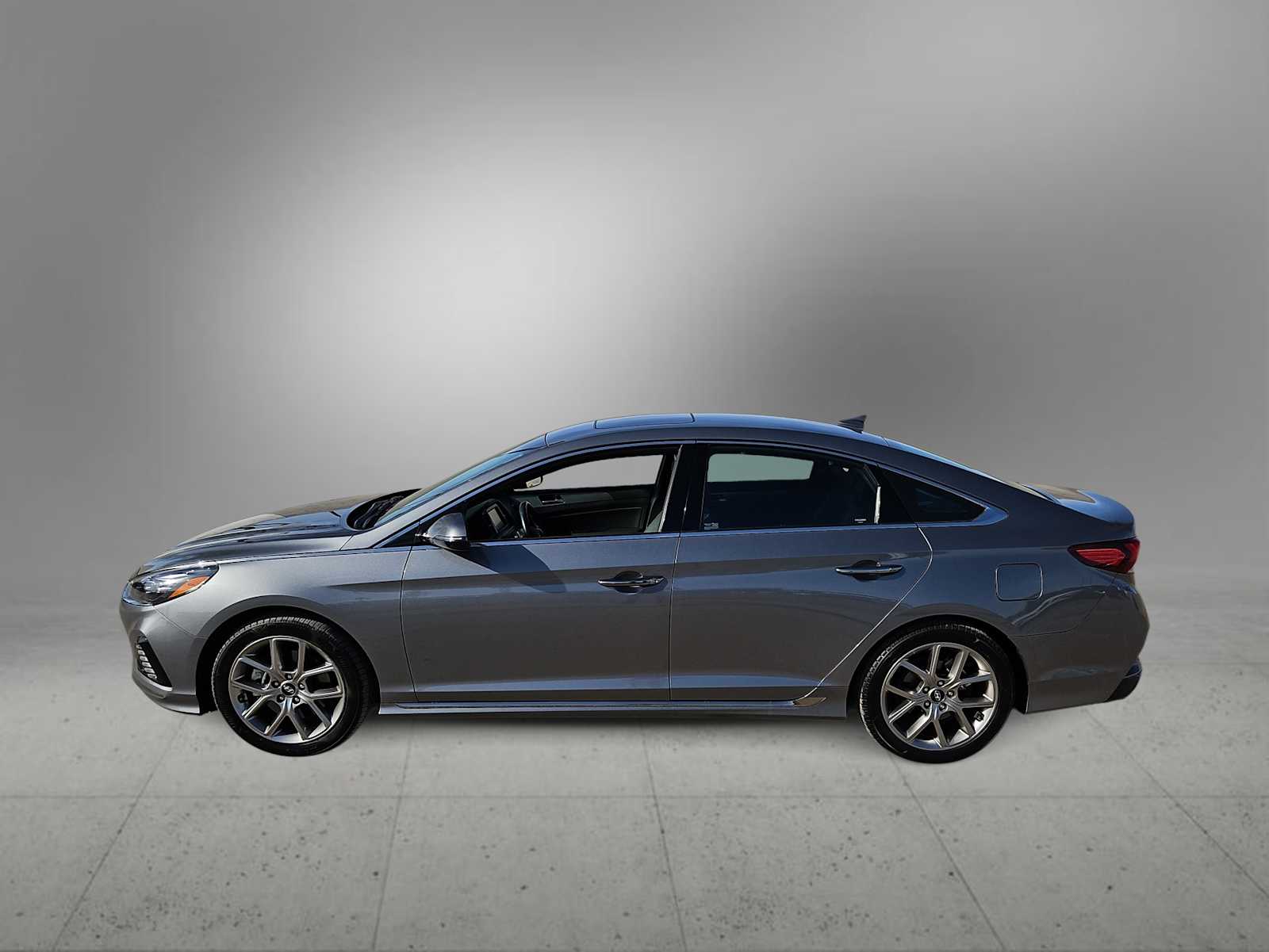 Thumbnail: 2018 Hyundai Sonata - 5