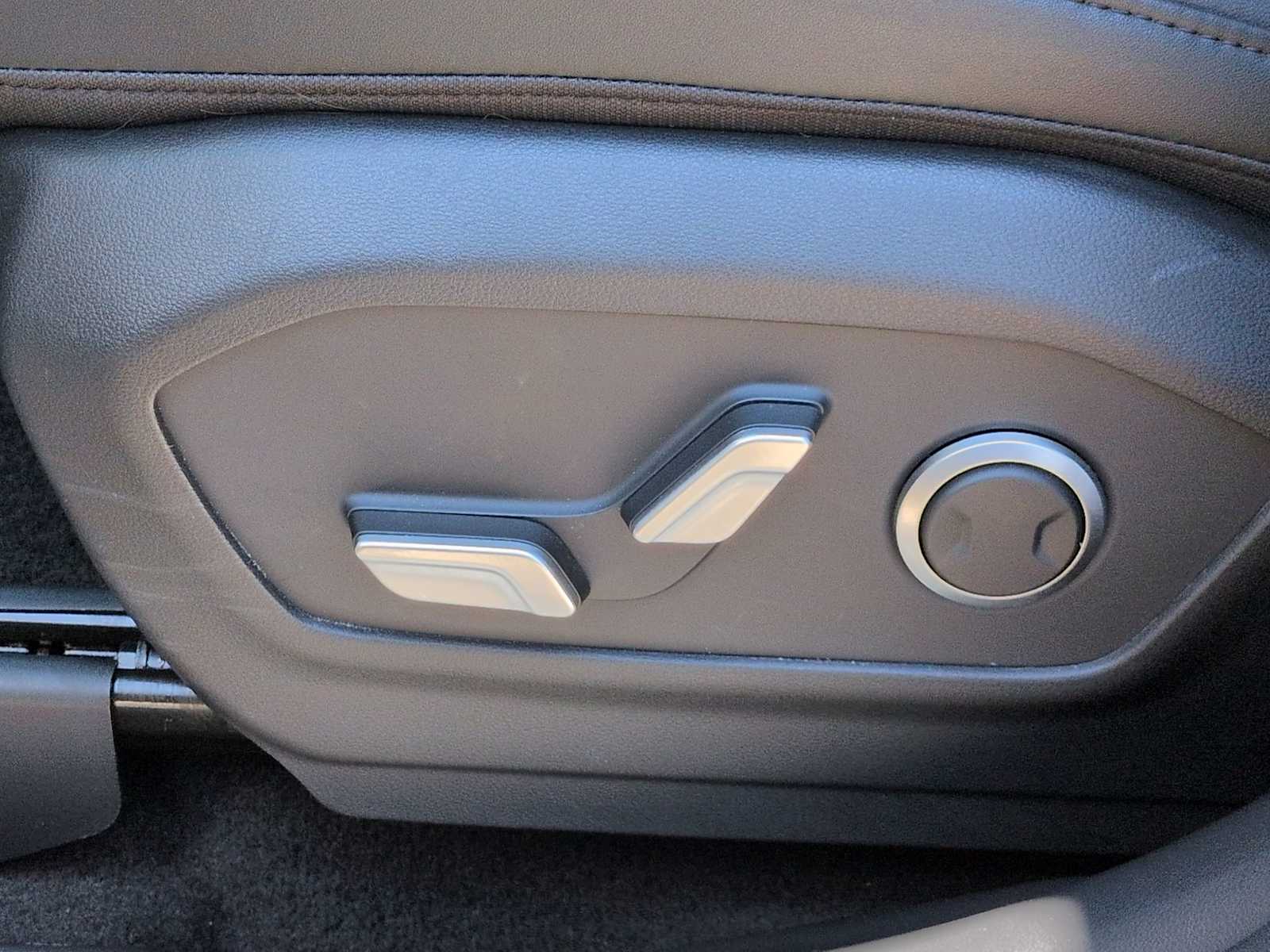 Thumbnail: 2025 Hyundai Santa Fe - 17