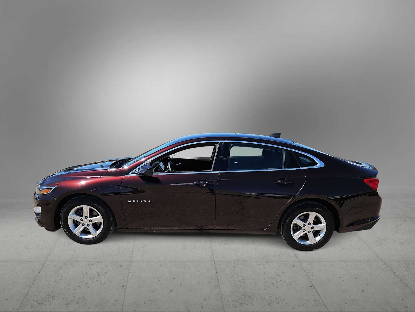 Thumbnail: 2020 Chevrolet Malibu - 5