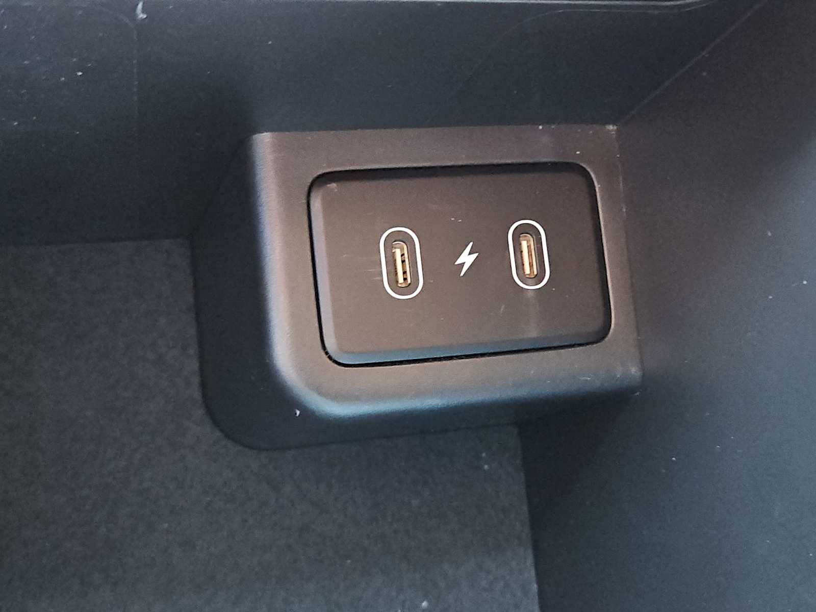 Thumbnail: 2024 Hyundai Ioniq 6 - 30