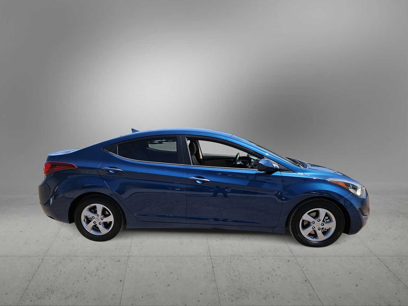 Thumbnail: 2014 Hyundai Elantra - 9