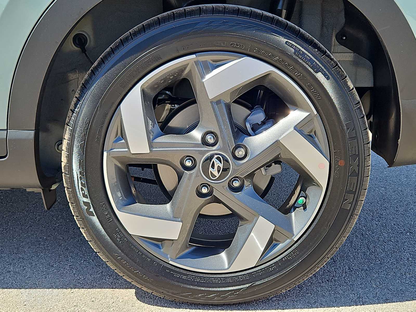 Thumbnail: 2026 Hyundai Venue - 13