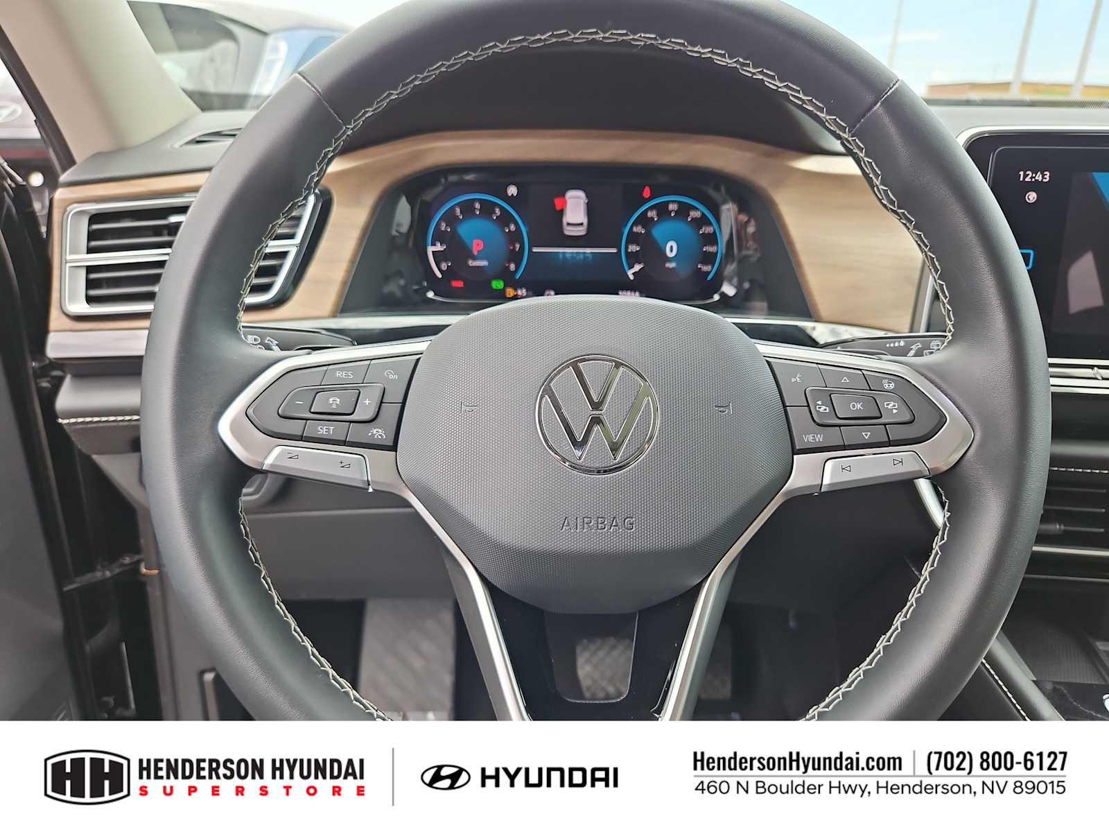 Thumbnail: 2024 Volkswagen Atlas - 22