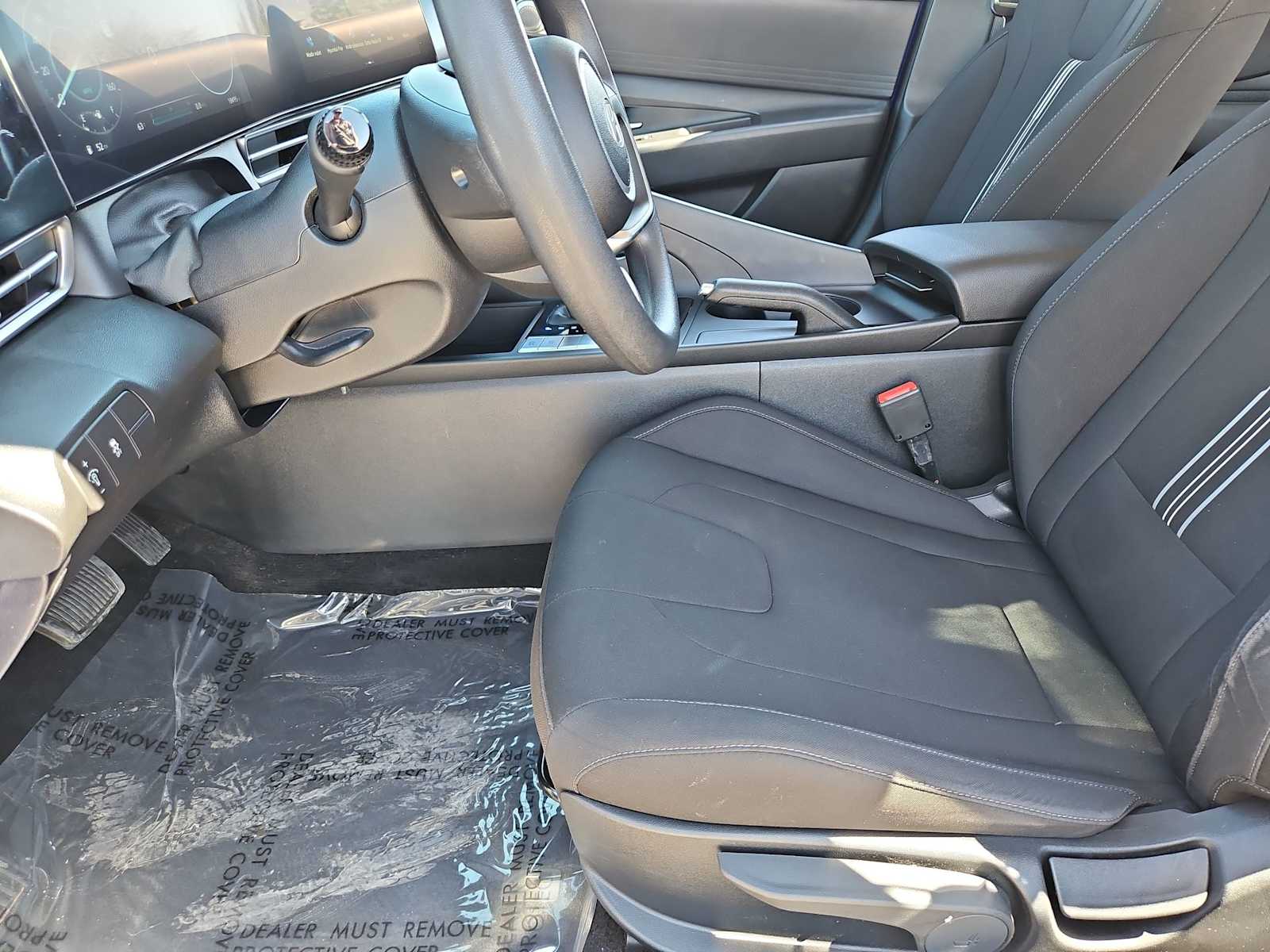 Thumbnail: 2024 Hyundai Elantra - 16