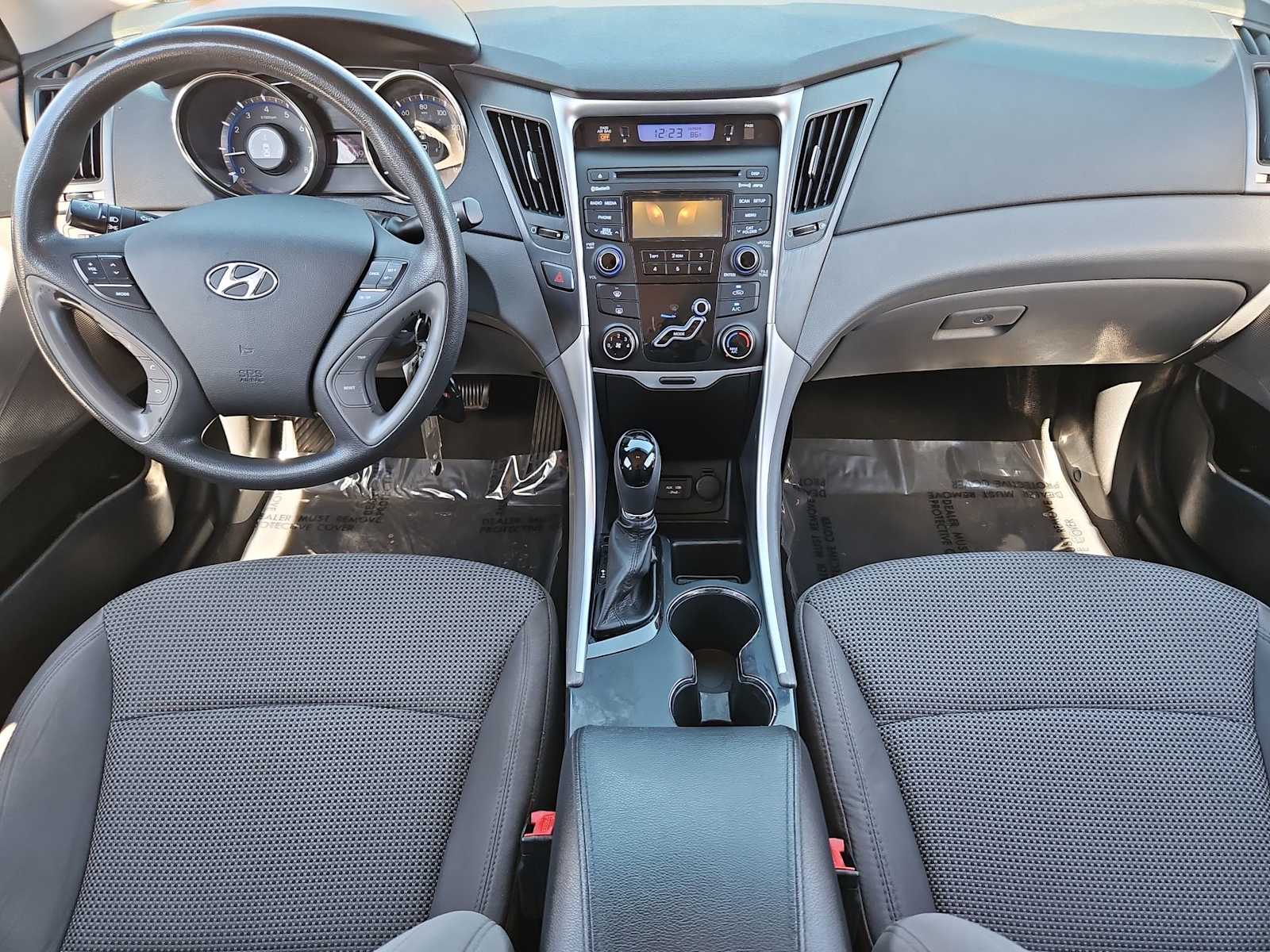 Thumbnail: 2012 Hyundai Sonata - 15