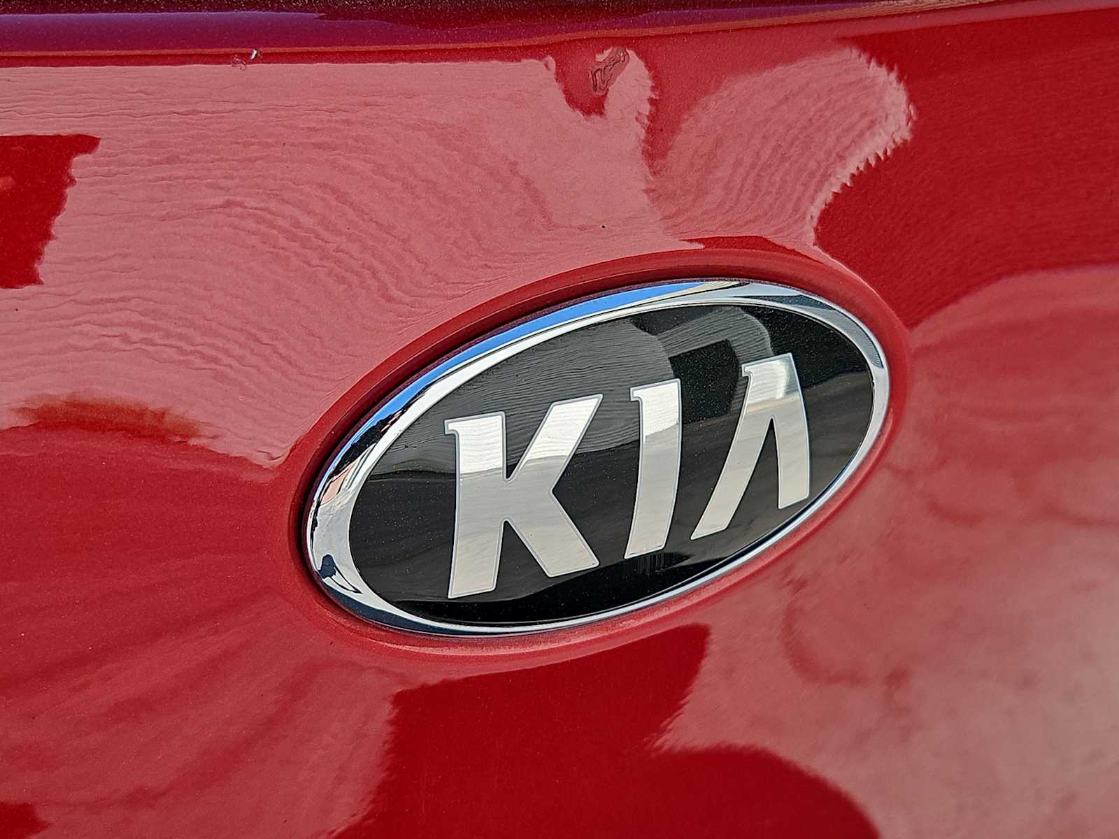 Thumbnail: 2020 Kia Niro - 12