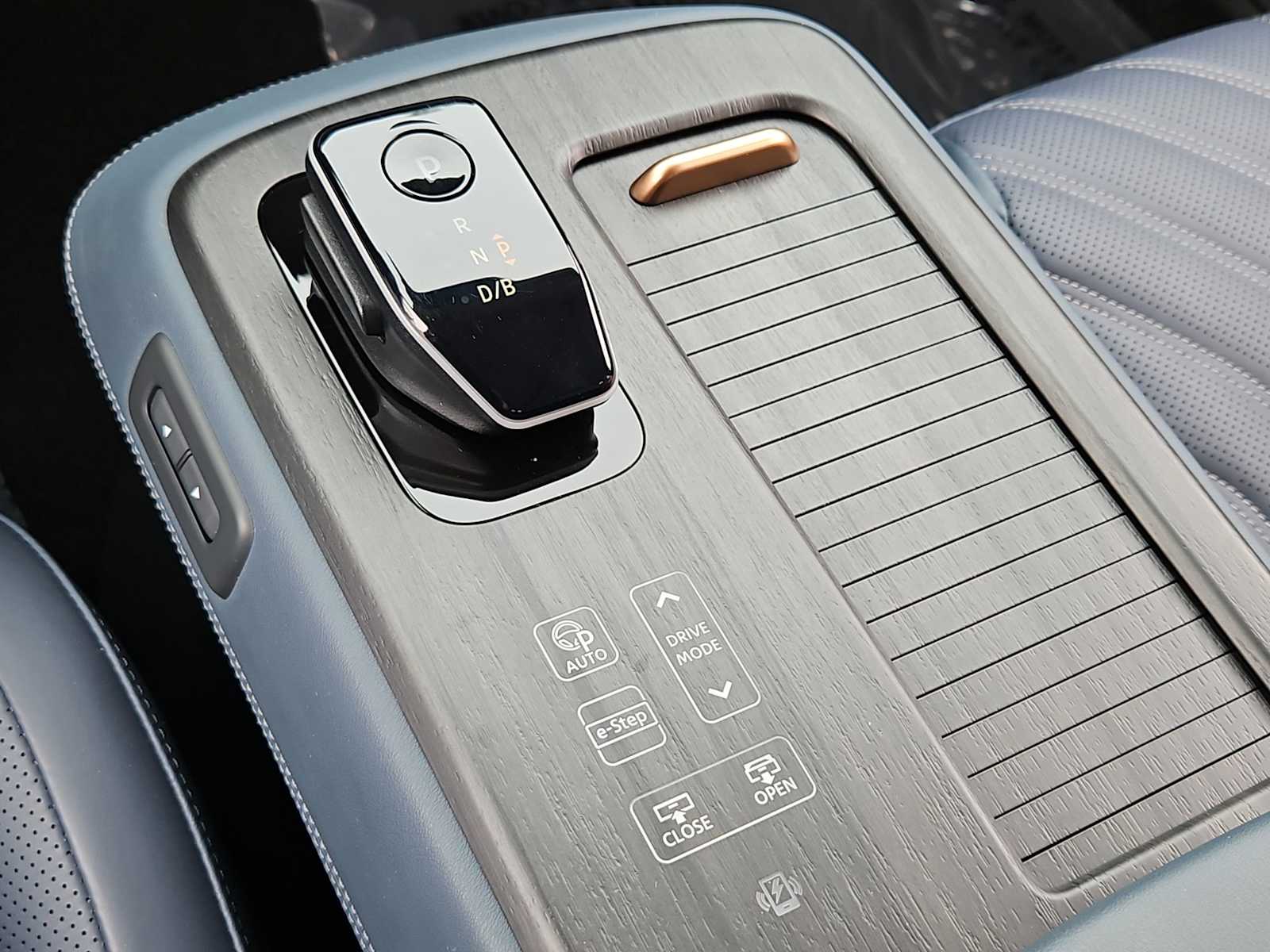 Thumbnail: 2023 Nissan Ariya - 34