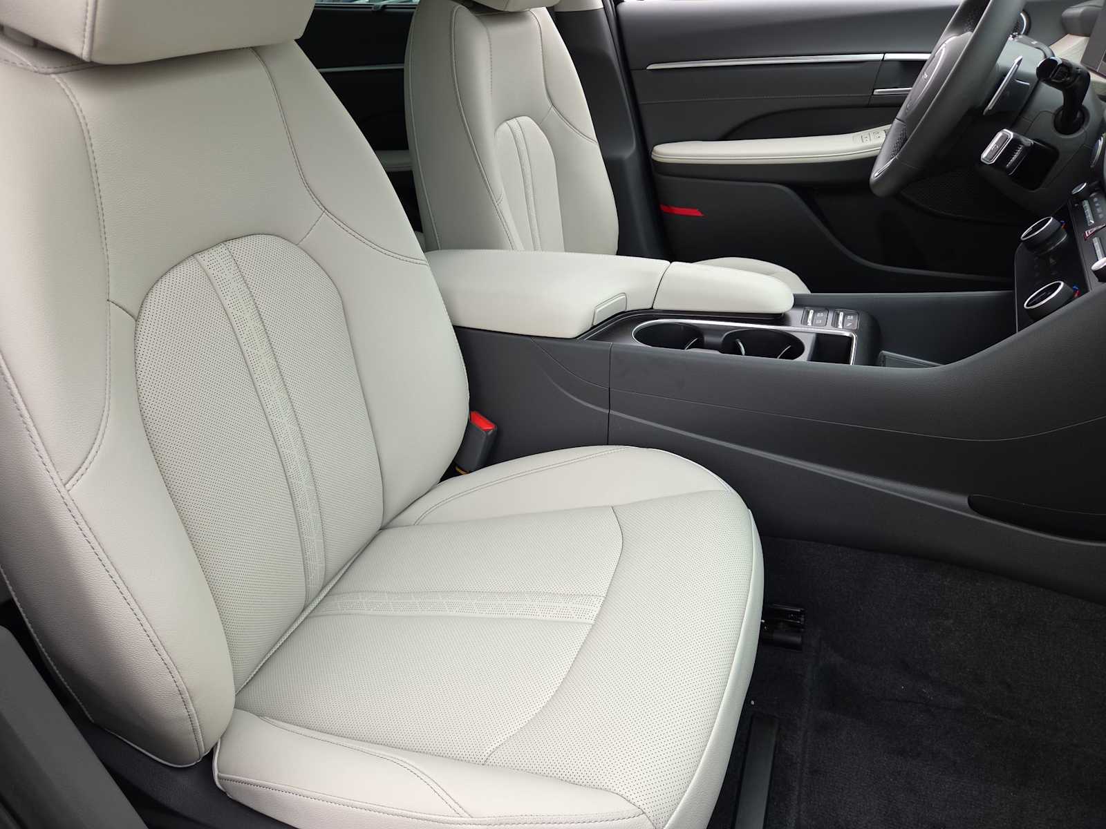 Thumbnail: 2025 Hyundai Sonata - 22