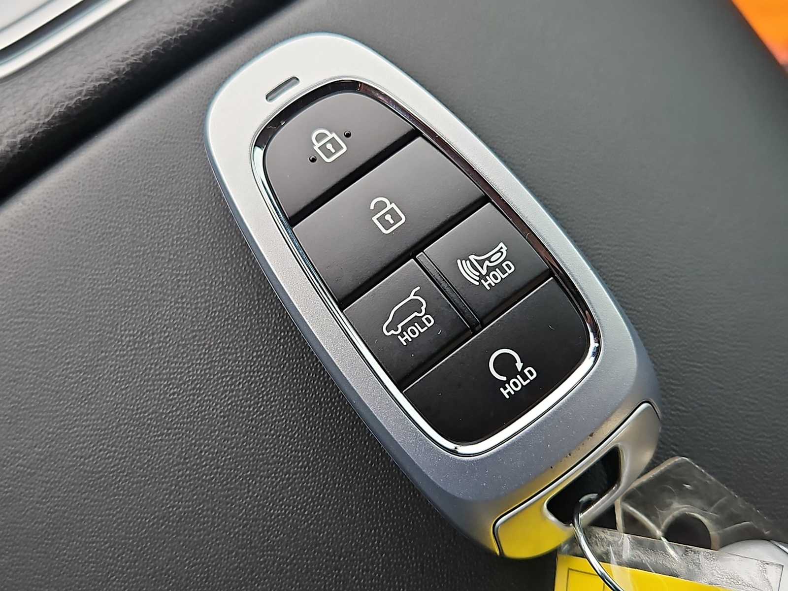 Thumbnail: 2023 Hyundai Santa Fe - 36