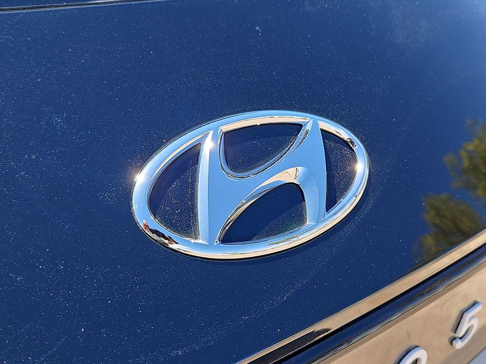 Thumbnail: 2024 Hyundai Ioniq 5 - 11