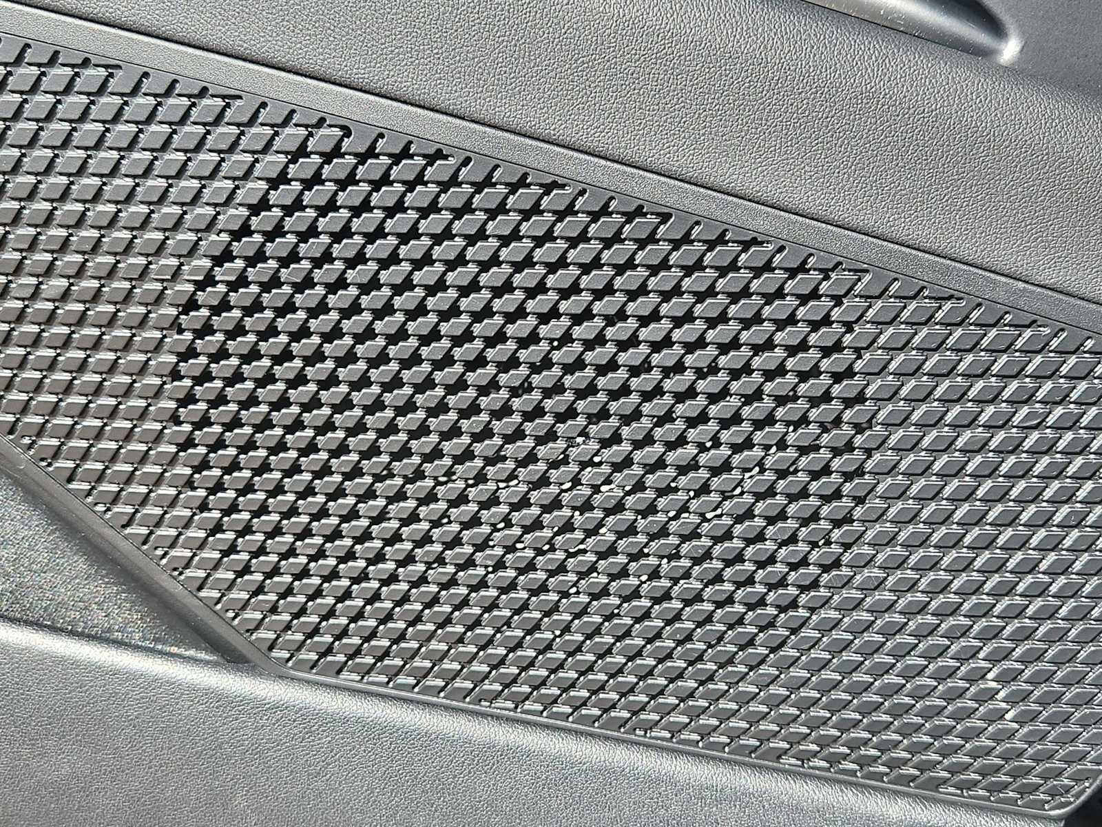 Thumbnail: 2025 Hyundai Elantra - 31